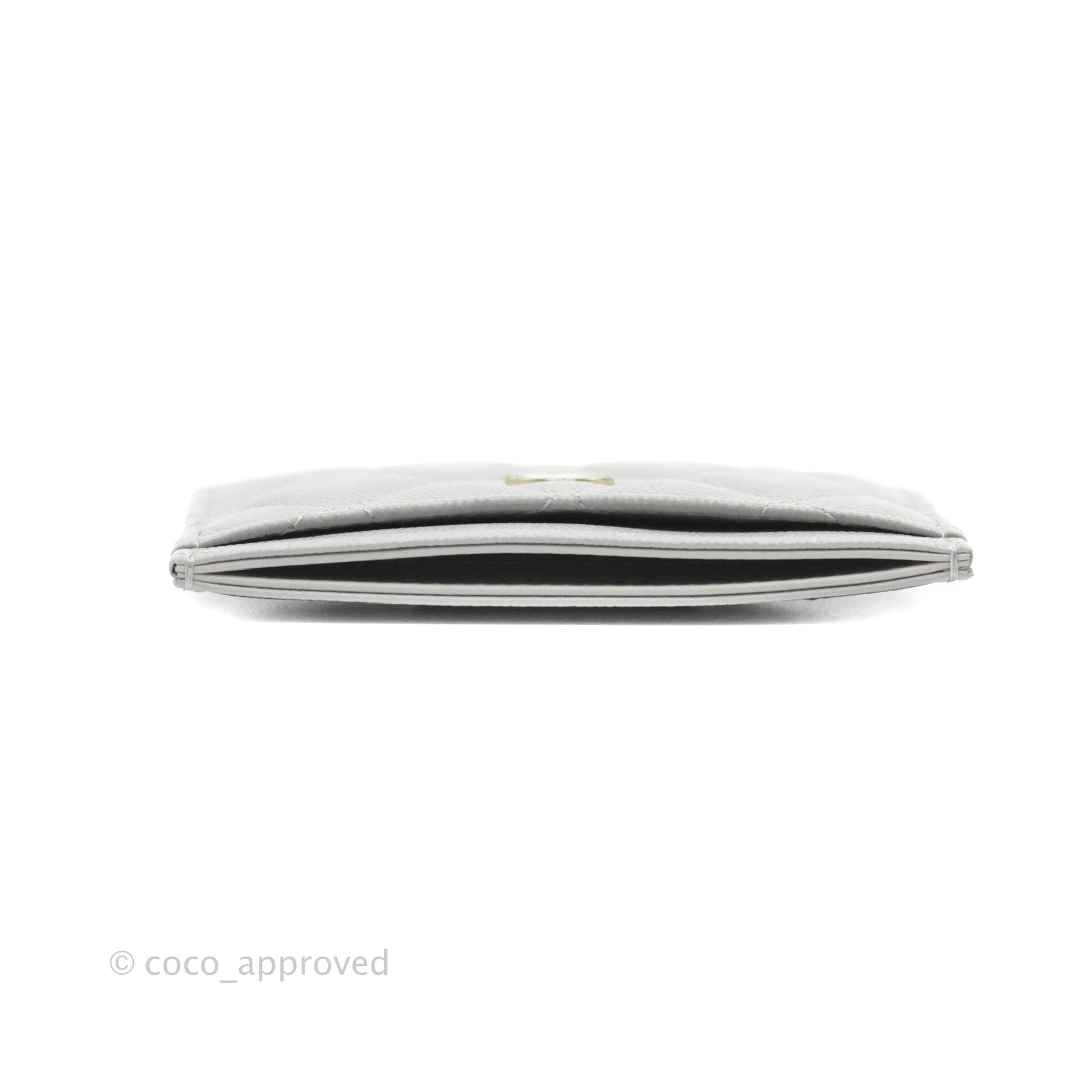 Chanel Classic Flat Card Holder in Grey Caviar Leather with Gold Hardware - Perfect for Everyday Use & Luxury Gift Giving