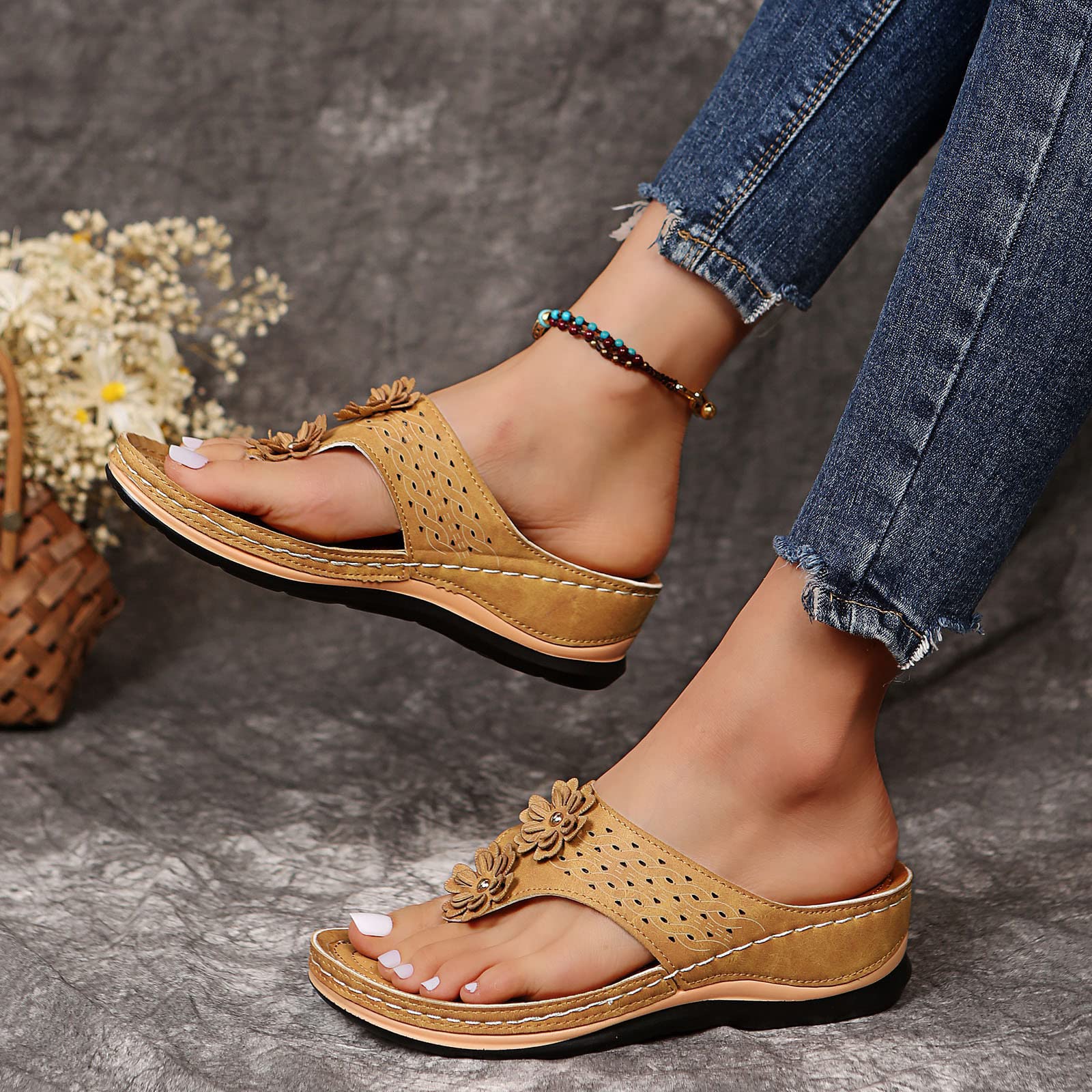 Women's Comfortable Dressy Summer Sandals with Bling - Flat Sandals for Casual Outings, Beach Wear & Evening Events | Sandalias De Mujer Elegantes