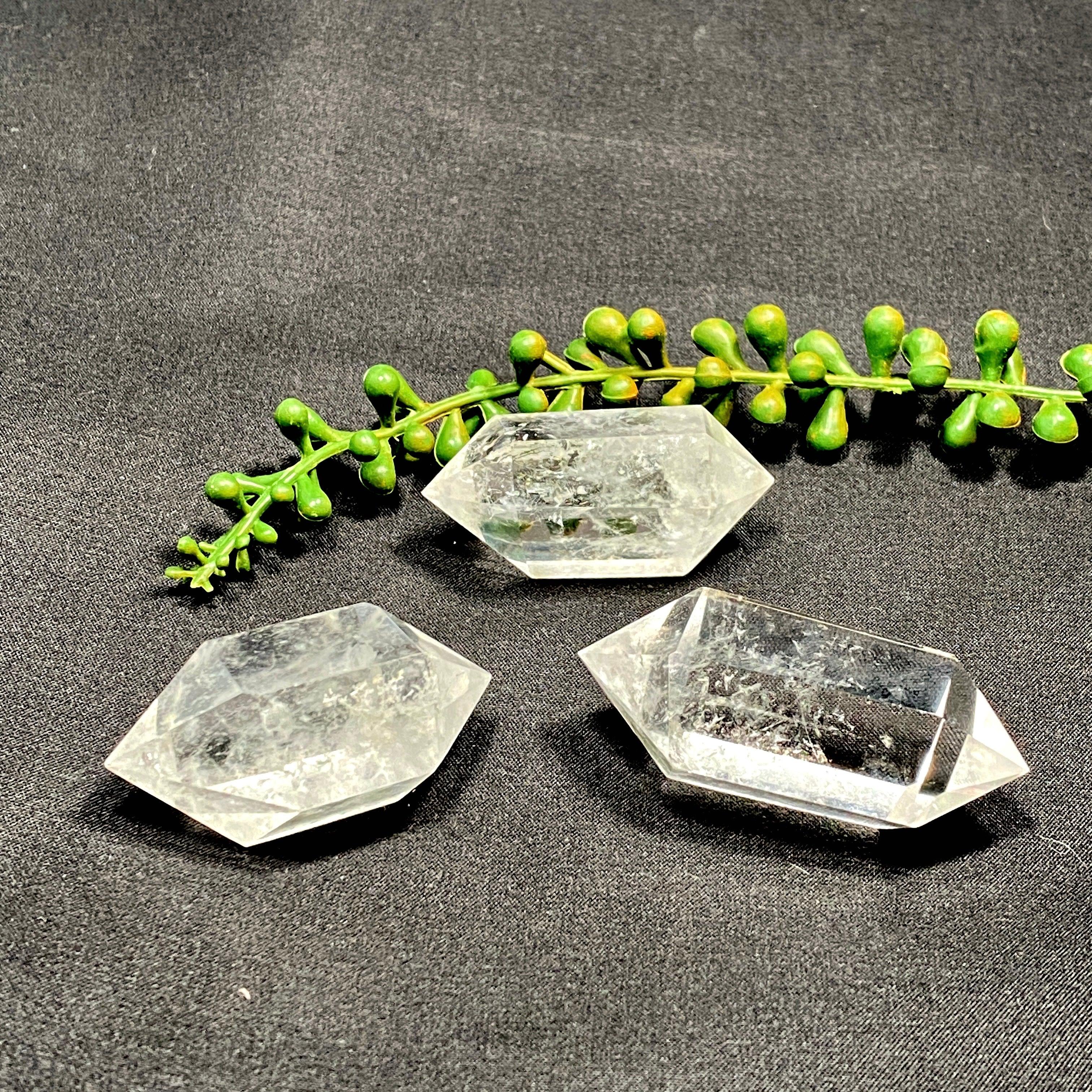 Natural Clear Quartz Double Terminated Point - Healing Crystal for Meditation, Reiki, and Energy Work - Perfect for Home Decor, Yoga, and Spiritual Practices