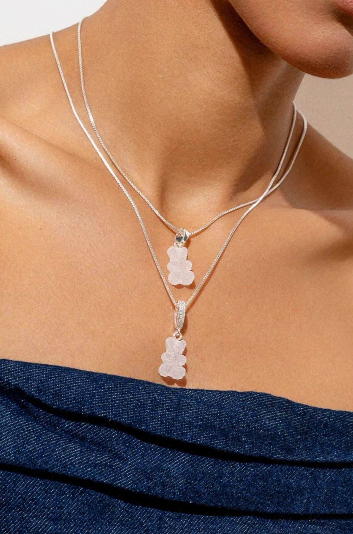 Fizzy Bear Pendant Necklace with Crystal Silver Connector - Elegant Jewelry Gift for Women, Perfect for Parties, Dating & Special Occasions