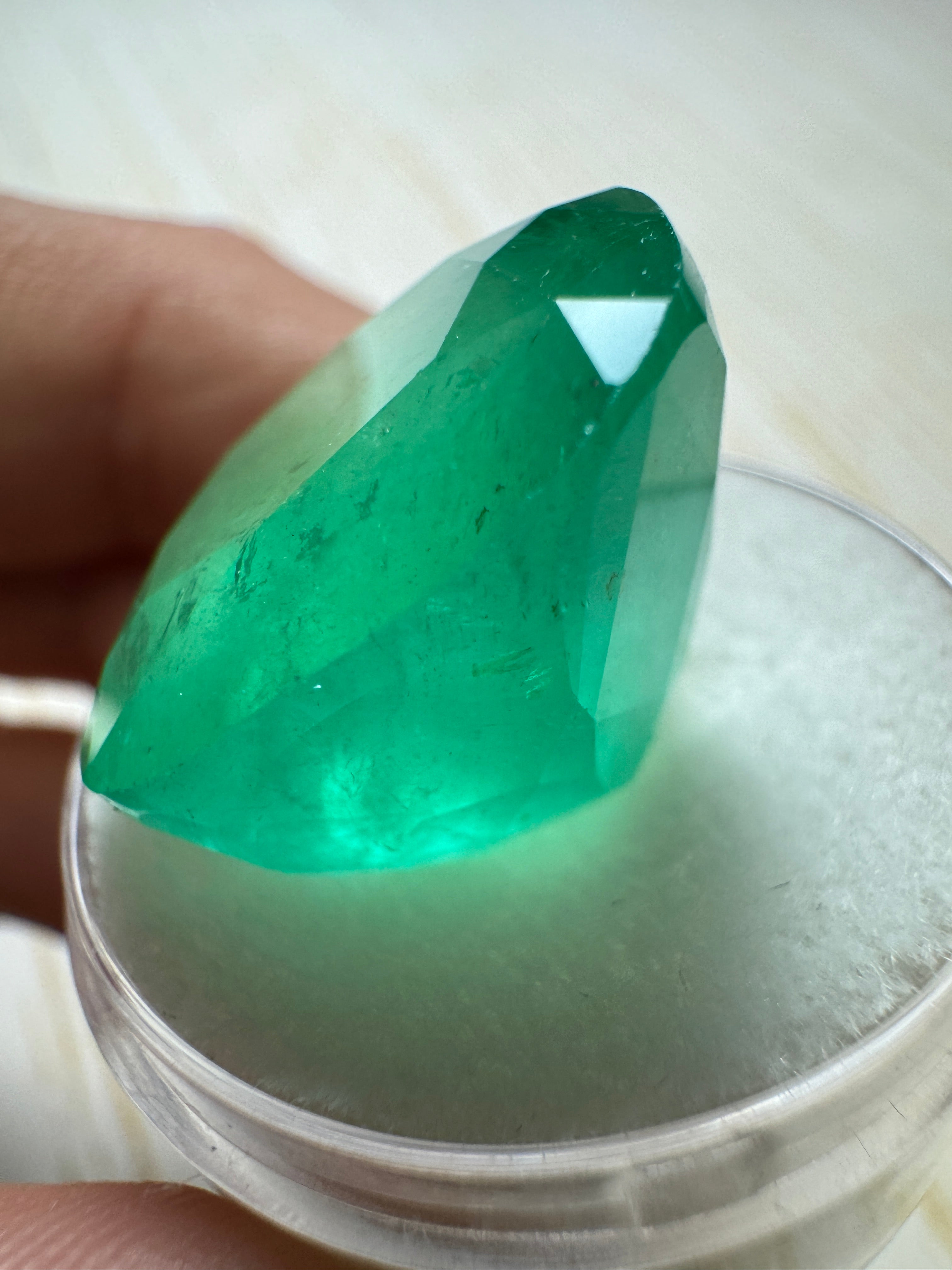 30.43 Carat Natural Colombian Emerald - Loose Cushion Cut Spring Green Gemstone for Jewelry Making & Engagement Rings