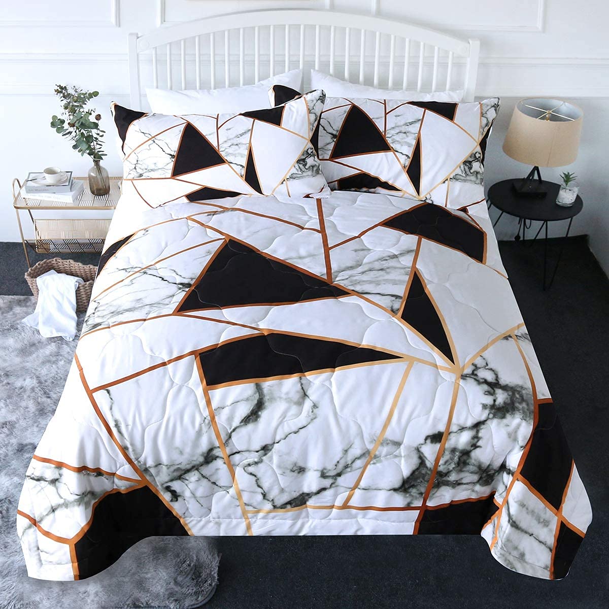 BlessLiving Black and White Reversible Twin Size Comforter Set - Abstract Geometric Triangle Pattern Quilt Bedding for Boys, Girls & Women (1 Comforter + 2 Pillowcases) - Perfect for Kids' Rooms, Guest Bedrooms & Dorm Decor