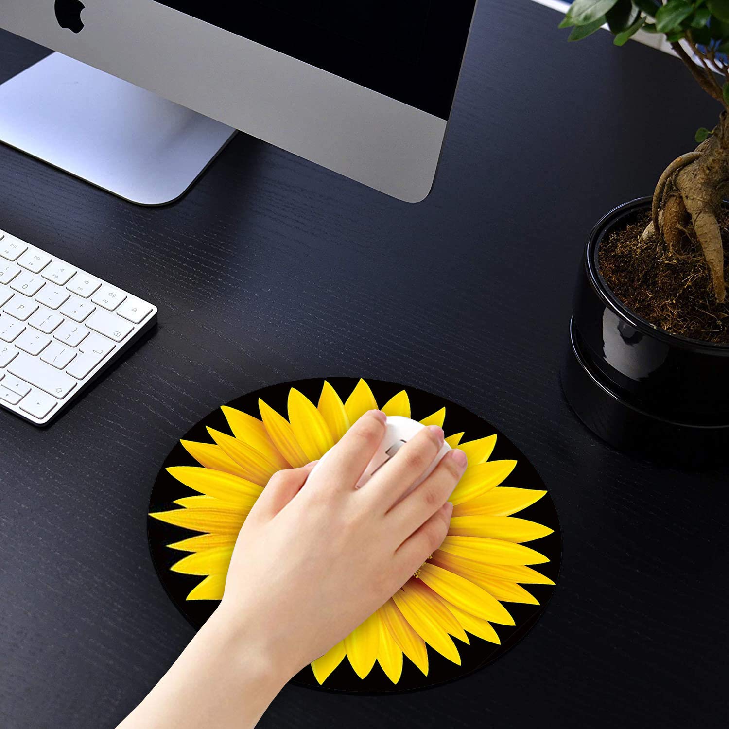 LACOMA Round Mouse Pad and Coasters Set - Sunflower Design Non-Slip Rubber Base for Laptop & Computer - Cute Desk Accessories for Office, Gaming & Home Workspace