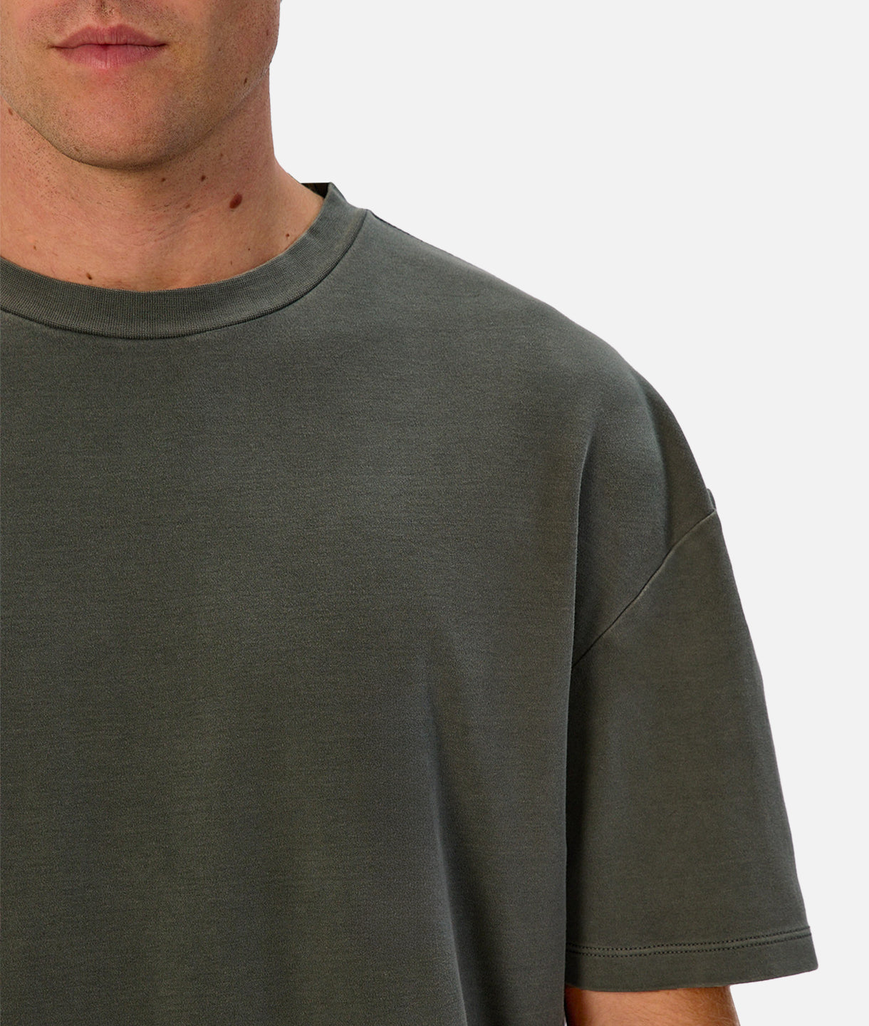 Laguna Tee - Soft & Comfortable Women's T-Shirt in Fern Green | Perfect for Casual Wear, Yoga & Outdoor Activities