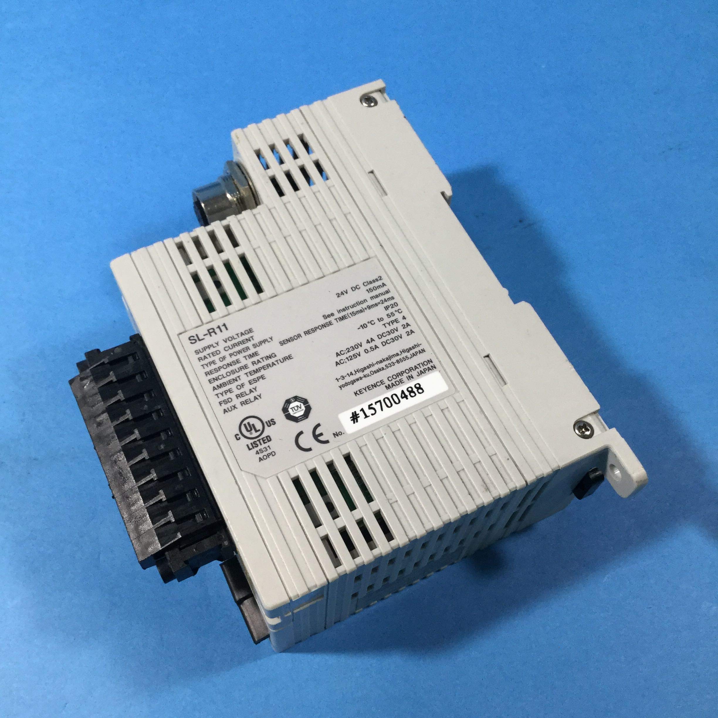 SL-R11 Light Curtain Safety Relay Unit 24VDC T17815 - Industrial Machine Safety Device for Automated Production Lines & Equipment Protection