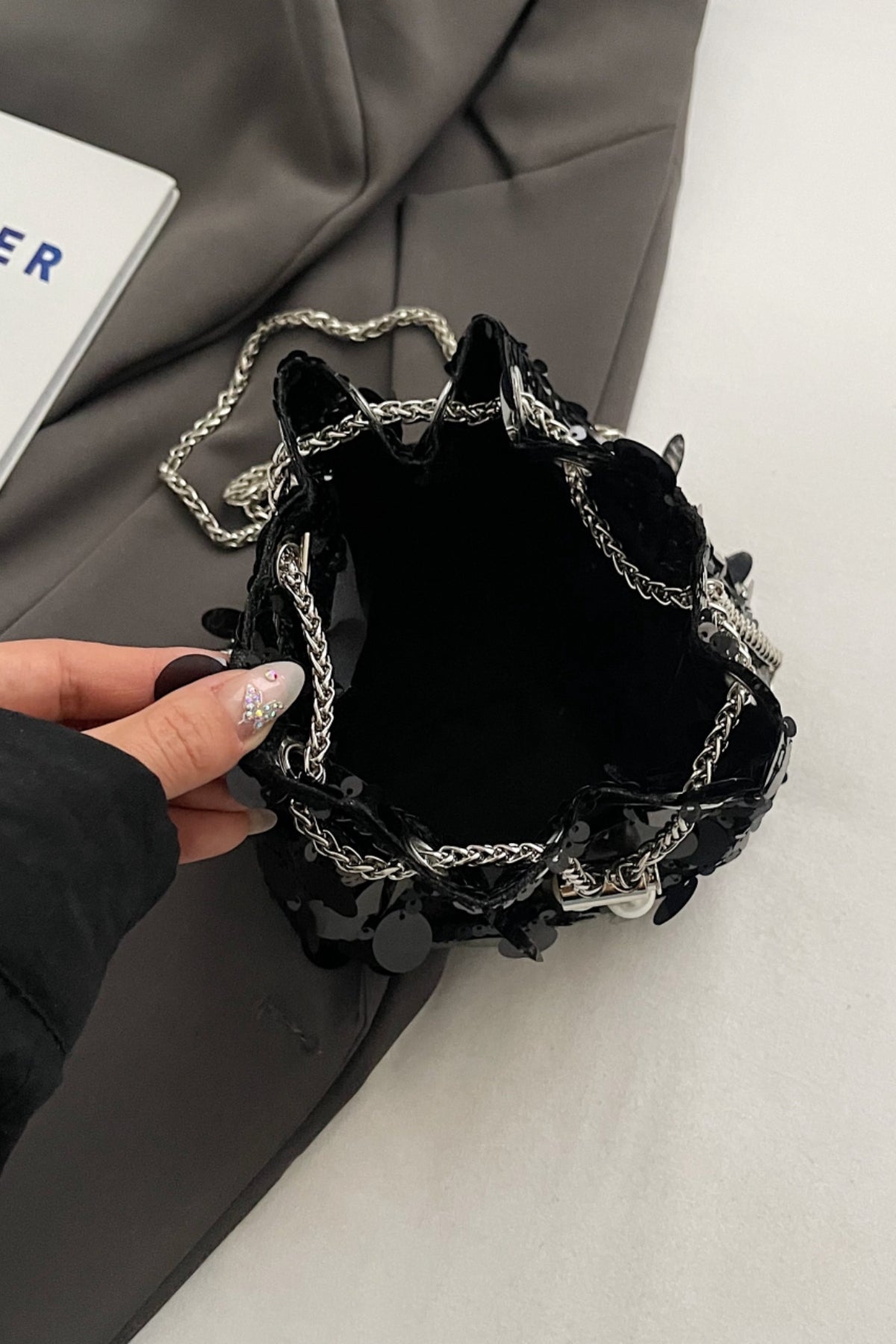 Sparkly Sequin Crossbody Bag with Adjustable Drawstring - Perfect for Parties, Concerts & Evening Events | Fashionable & Functional Clutch Purse for Women