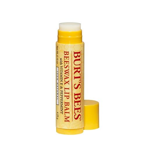 Burt's Bees 100% Natural Moisturizing Lip Balm with Beeswax & Vitamin E - Soothing Hydration for Dry, Chapped Lips - Perfect for Daily Use, Outdoor Activities & Travel