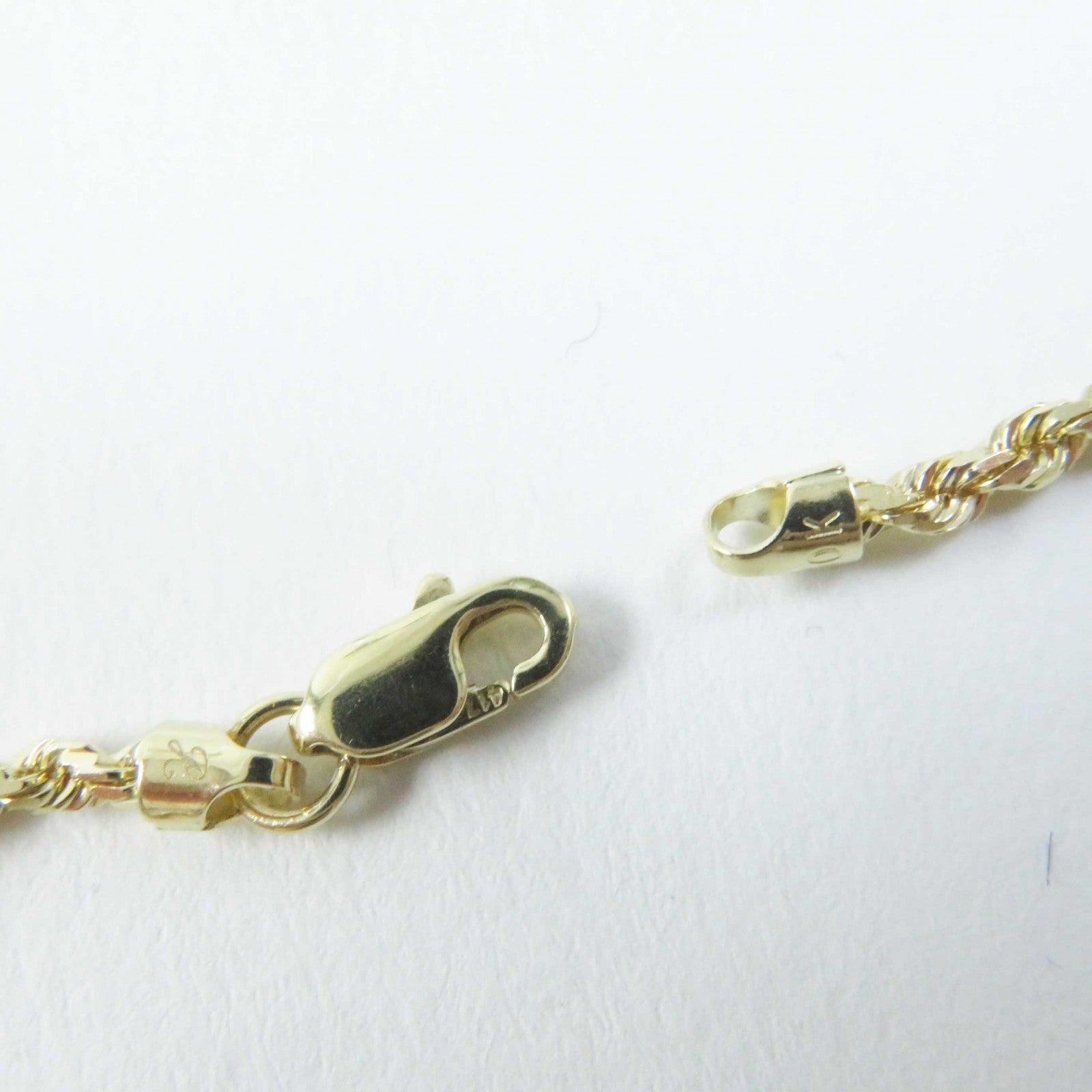 10K Yellow Gold Rope Chain Necklace for Women - 7.9g Solid Gold Dainty Layering Jewelry - Perfect for Everyday Wear, Gifts & Special Occasions