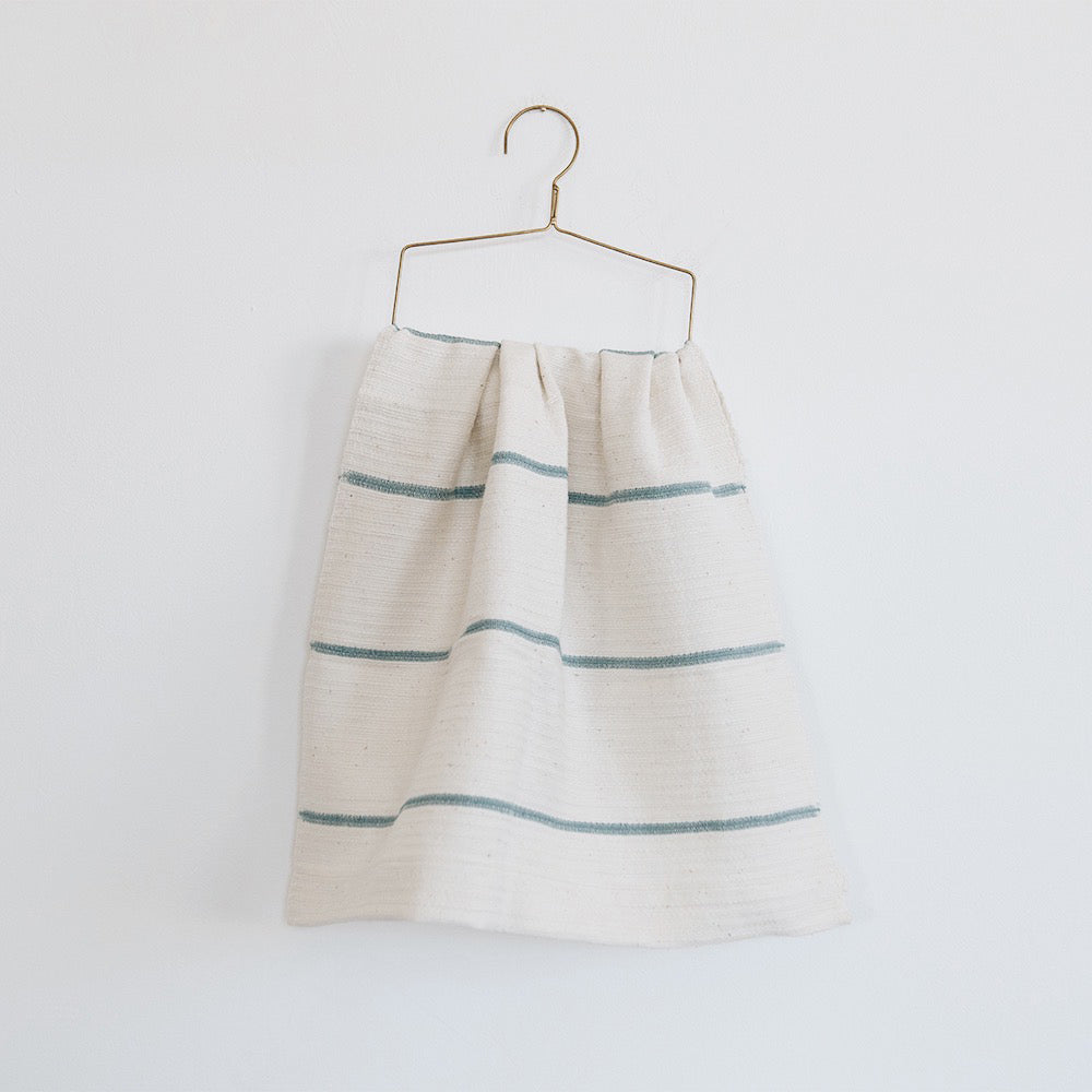 Soft & Absorbent Izzy Hand Towel - Quick Drying, Skin-Friendly for Bathroom, Kitchen & Gym Use