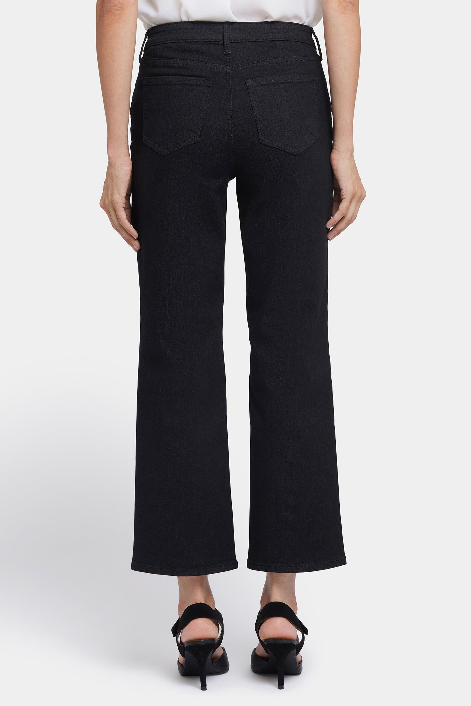 Bailey Relaxed Straight Ankle Jeans for Women - Petite Fit, Black Denim Pants | Casual Everyday Wear & Office Outfits
