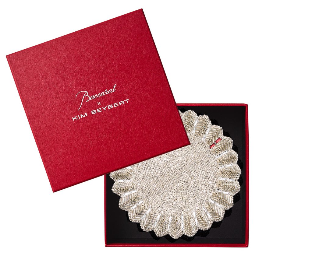 Elegant Silver & Crystal Coaster Set of 4 - Luxury Drink Coasters with Gift Box - Perfect for Home Decor, Dinner Parties & Wedding Gifts
