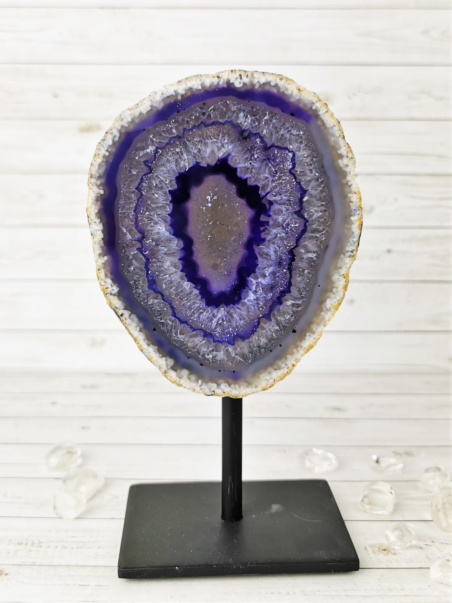 Natural Agate Crystal Specimens on Wooden Display Stands - Perfect for Home Decor, Office Feng Shui, and Mineral Collection Showcase