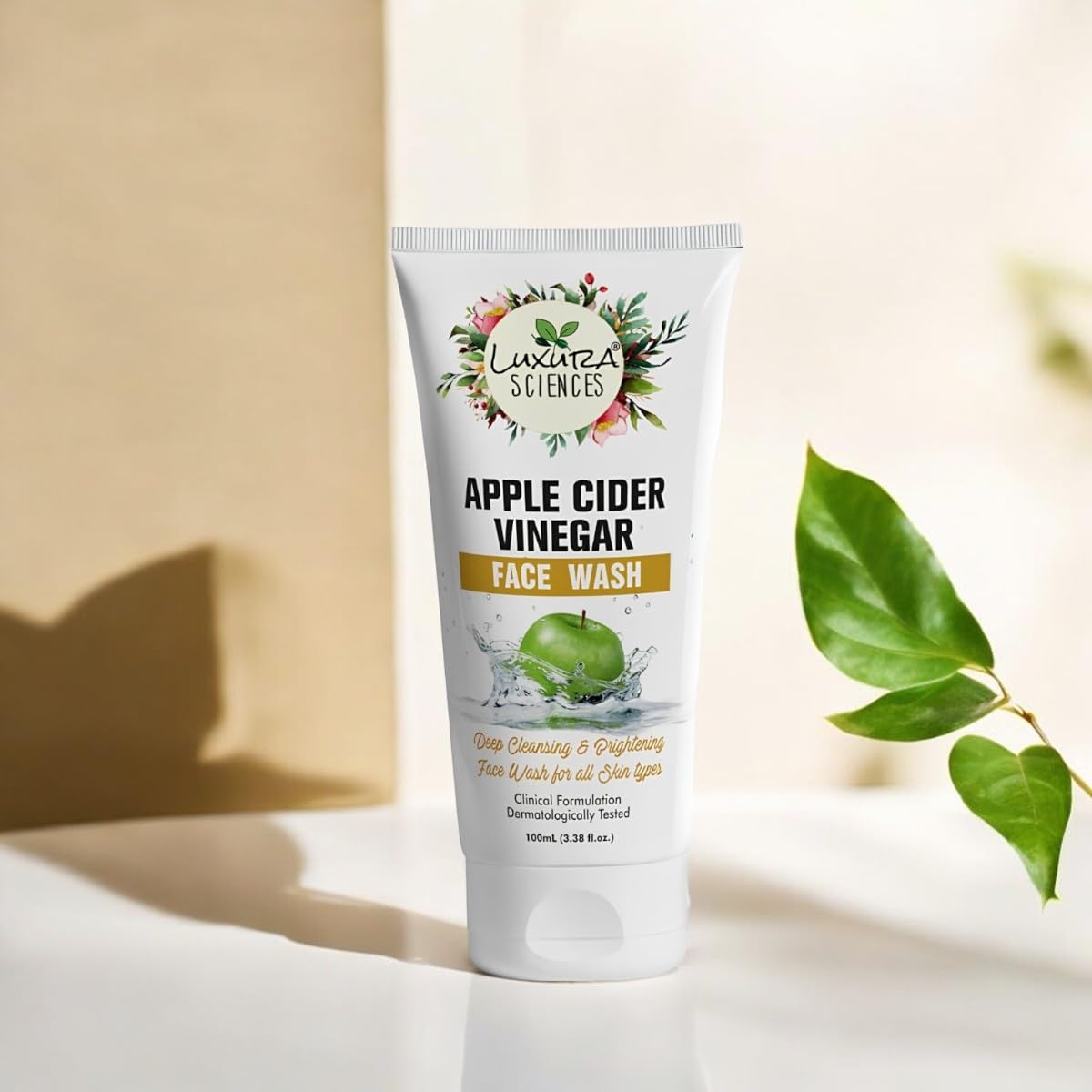 Luxura Sciences Apple Cider Vinegar Face Wash - 100ml Natural Cleanser for Acne, Oily & Sensitive Skin - Gentle Daily Facial Cleanser for Men & Women - Perfect for Morning & Night Skincare Routine