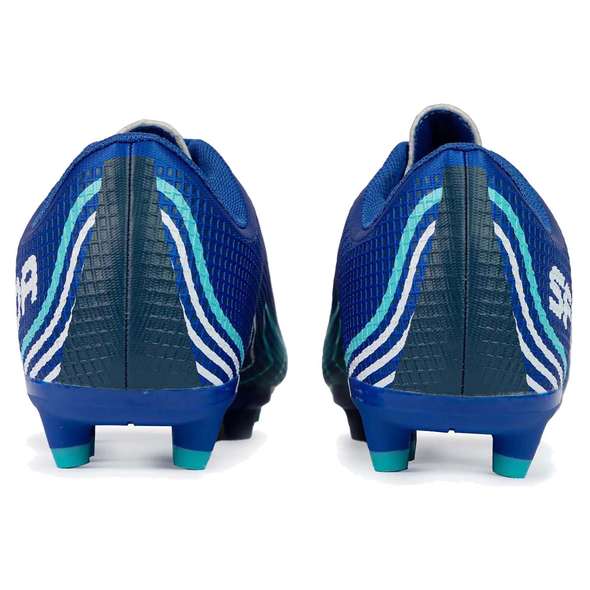 Conquer Junior's Football Cleats - Lightweight Soccer Shoes for Kids with Enhanced Traction - Perfect for Youth Training, Matches & Outdoor Play