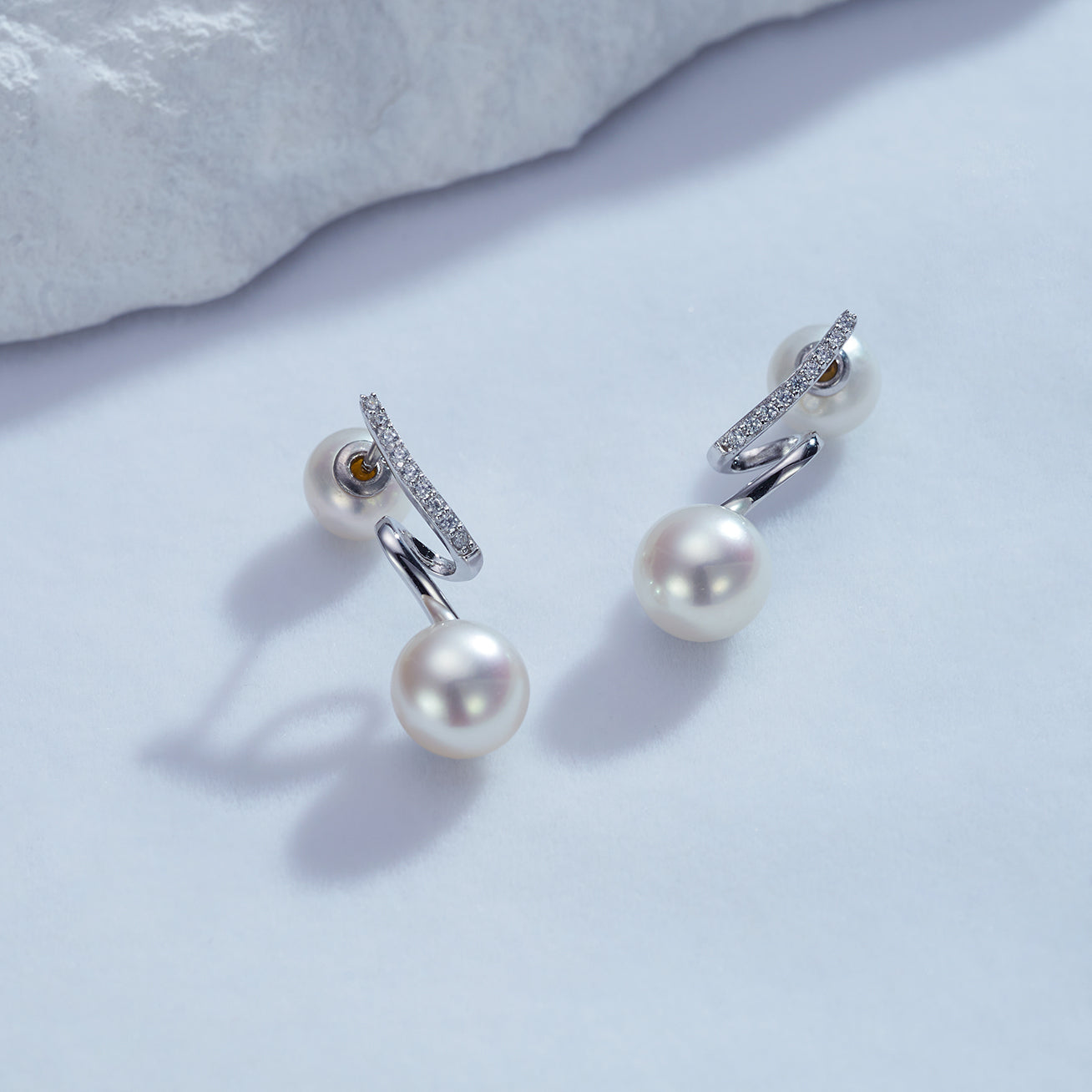 18K Solid Gold Diamond Akoya Hanadama Pearl Earrings KE00231 - Luxury Pearl Jewelry for Women, Elegant Gift for Wedding, Anniversary & Special Occasions