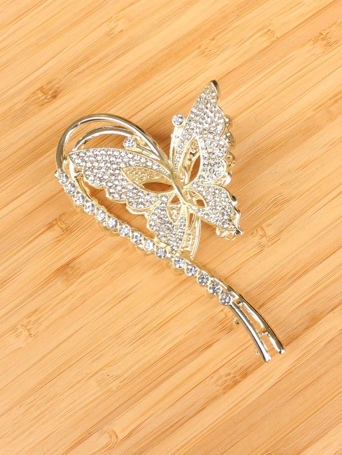 VSAKSH Rhinestone Butterfly Hair Clip - Pearl & Metal Large Hair Claw Clips for Women & Girls, Non-Slip Strong Hold Jaw Clamps - Perfect for Weddings, Parties & Everyday Hairstyles