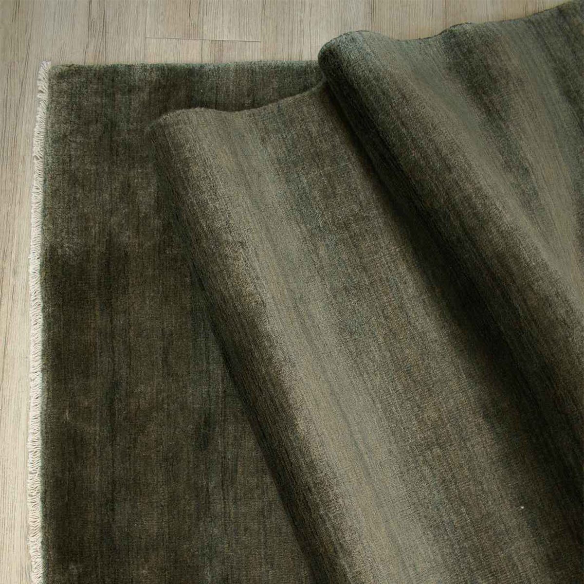 Adore Rug Collection - Soft & Stylish Area Rugs for Living Room, Bedroom & Home Decor | Machine Washable & Non-Slip Backing