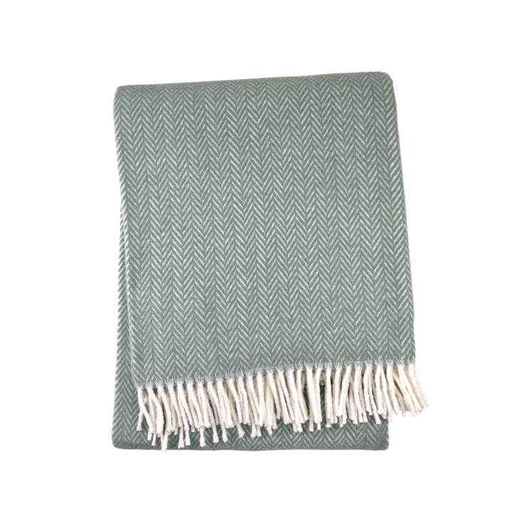 Cozy ASI Herringbone Plush Throw Blanket - Soft Fleece Luxury for Couch, Bed & Home Decor - Perfect for Winter Snuggling, Gift Giving & Cozy Evenings