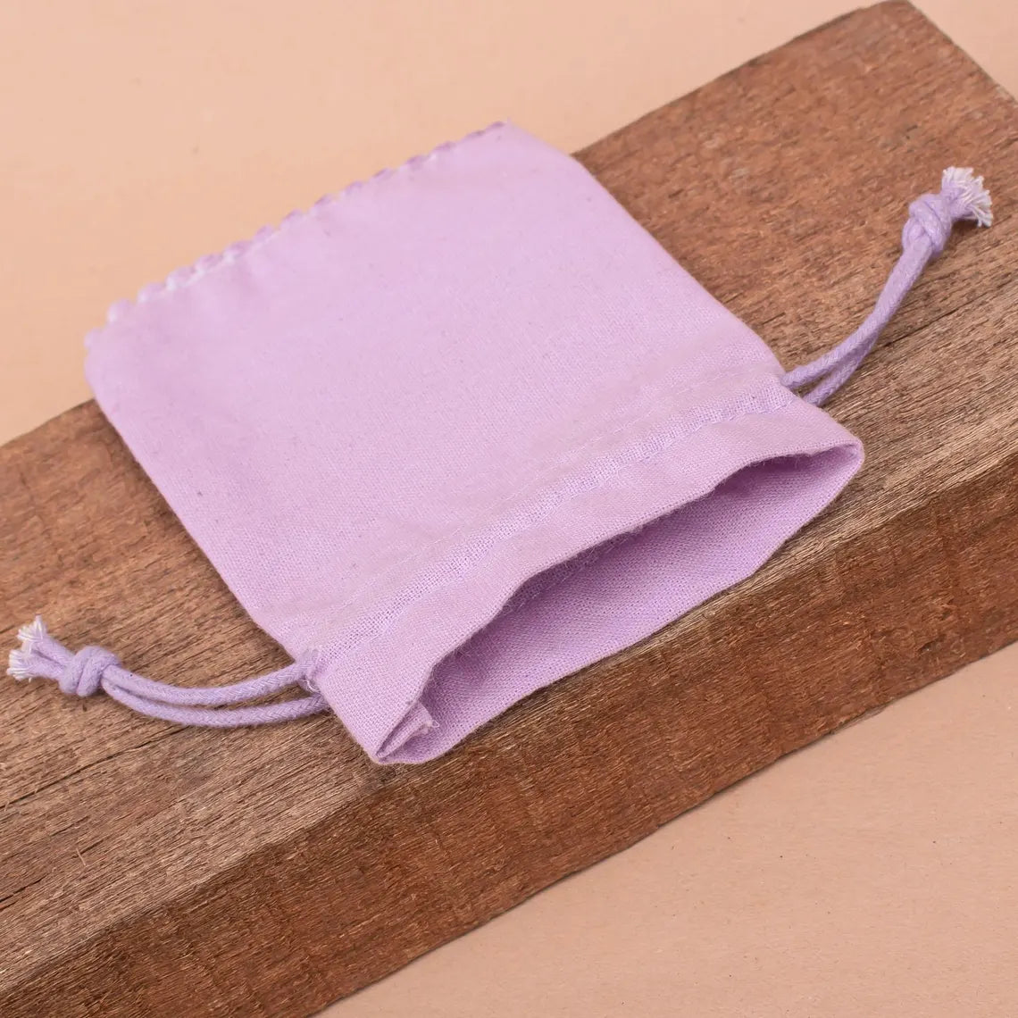 100 Personalized Lilac Designer Pouch with Bottom Pom Poms - Elegant Gift for Women, Bridesmaids & Best Friends - Perfect for Weddings, Birthdays & Special Occasions