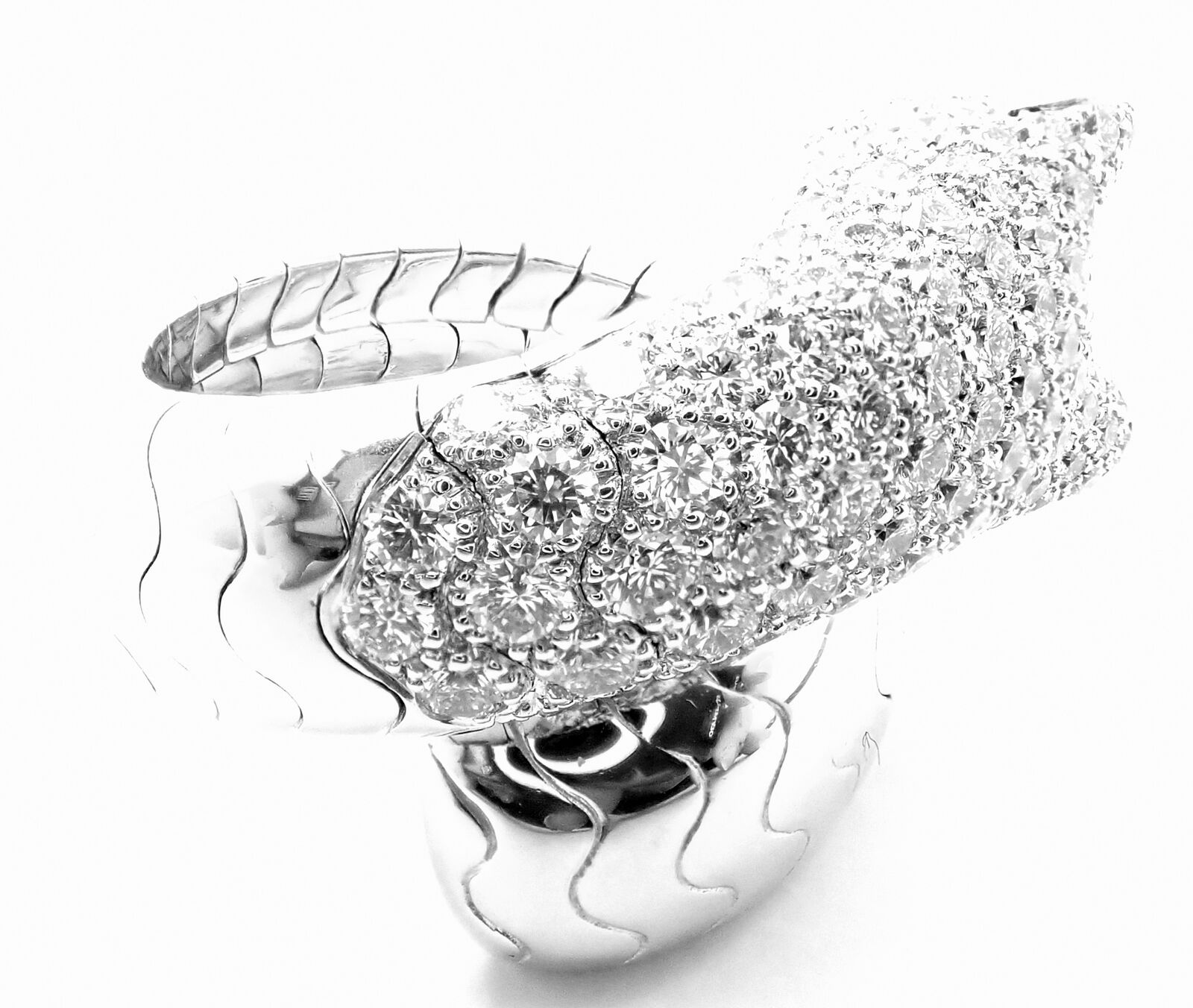 Authentic Cartier Panther 18K White Gold Diamond & Emerald Onyx Ring with Certificate - Luxury Jewelry for Women, Perfect for Weddings, Anniversaries & Special Occasions