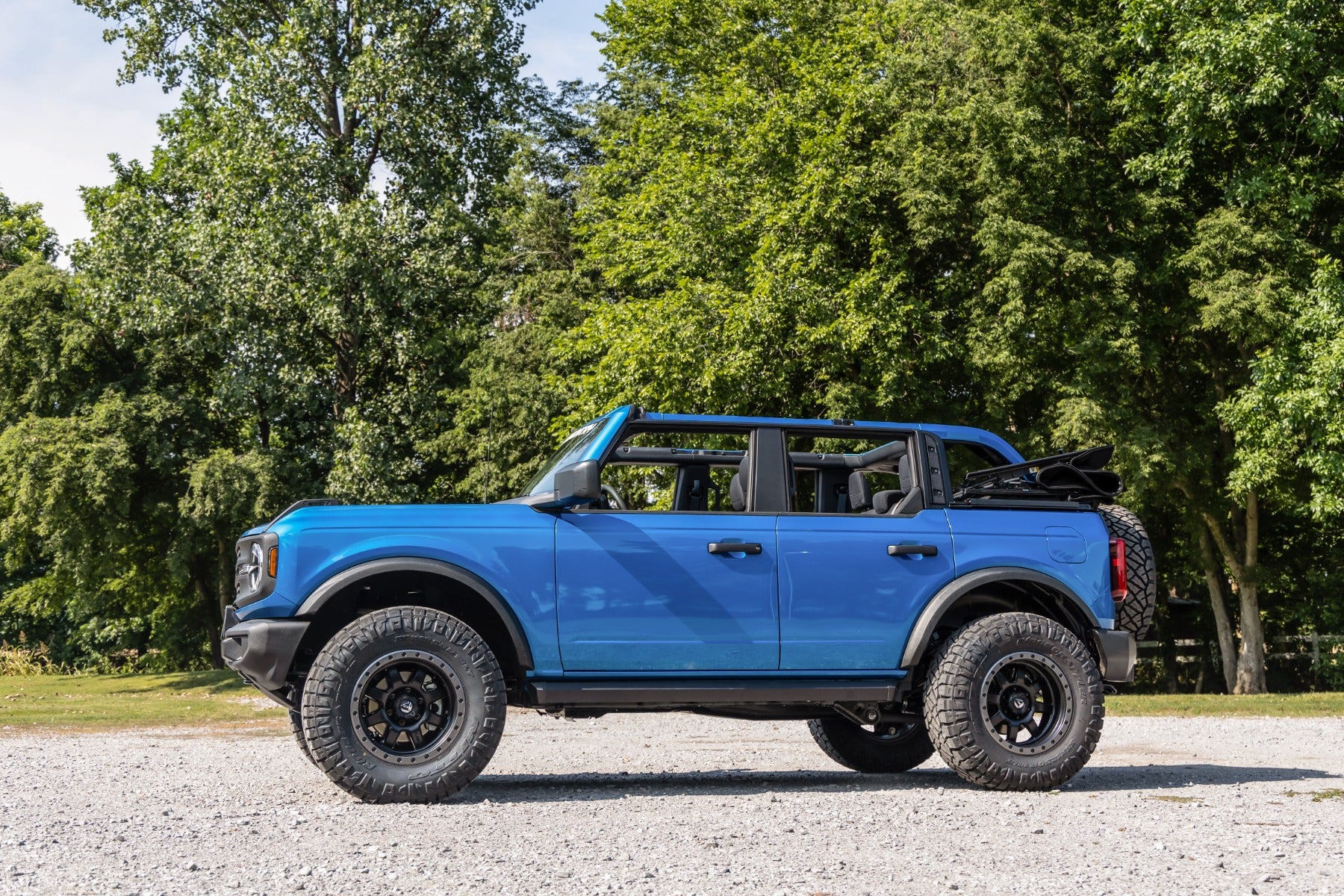 2 Inch Lift Kit for Ford Bronco 4WD (2021-2025) - Heavy Duty Lifted Struts & Suspension Upgrade - Part #591141 - Perfect for Off-Roading, Trail Adventures & Enhanced Ground Clearance