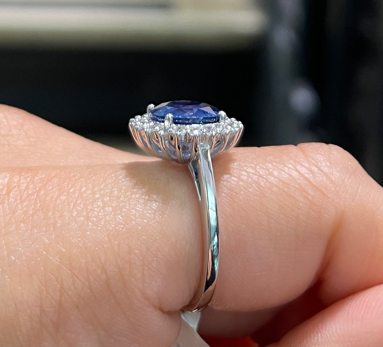 Exquisite Ceylon Sapphire & Diamond Halo Ring - 14K White Gold Engagement Ring for Women, Perfect for Proposals, Anniversaries & Special Occasions