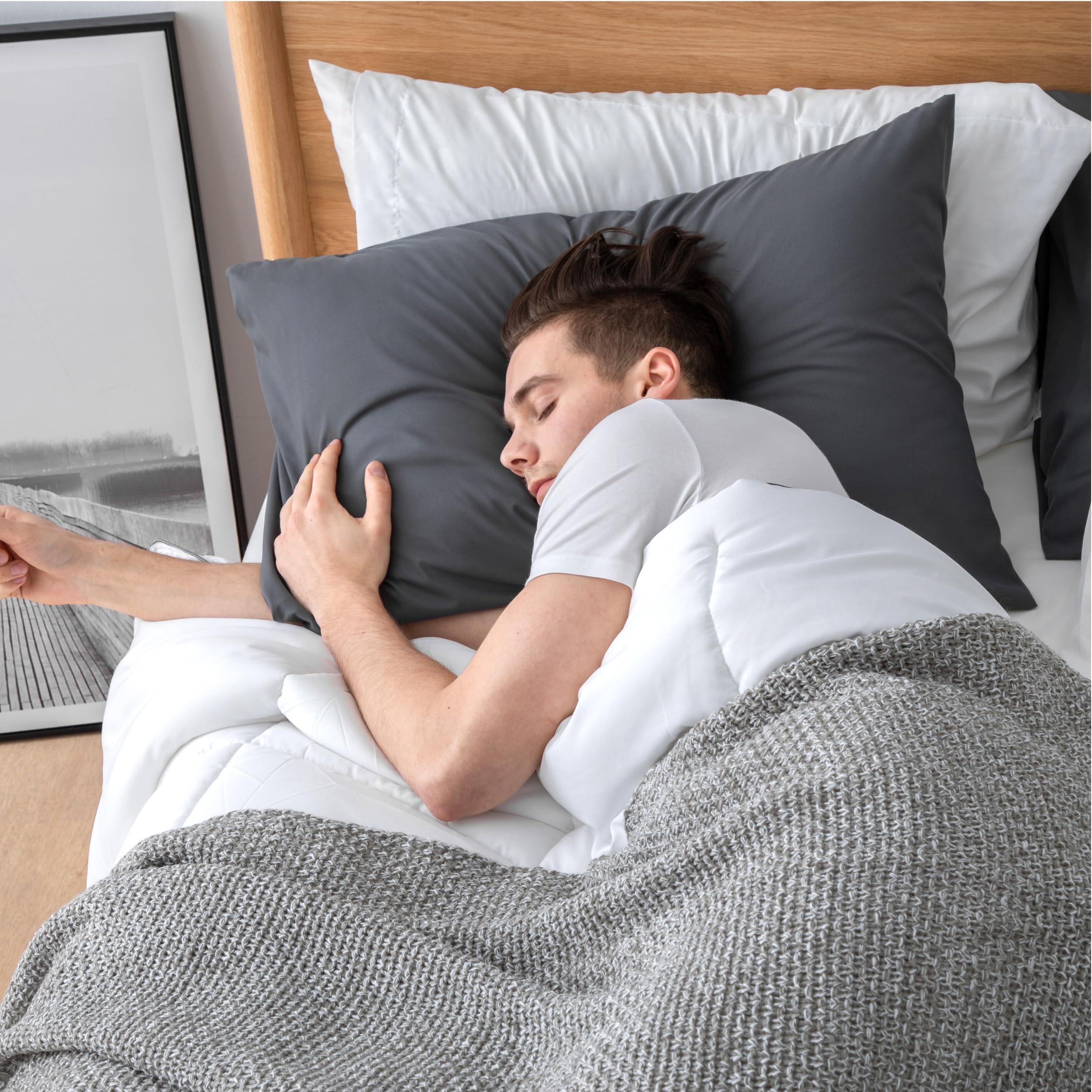 Bedsure 2 Pack Standard Size Pillowcases (50x75 cm) - Soft Brushed Microfiber Pillow Covers with Envelope Closure for Hair & Skin Care, Dark Grey - Perfect for Bedroom, Guest Room & Home Decor Gifts for Women