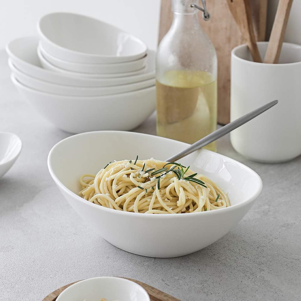 DOWAN 9-Inch Oval Serving Bowls Set of 4 - 36 Oz Large Serving Dishes for Salad, Pasta, Side Dishes - Microwave & Dishwasher Safe - Perfect for Wedding, Dinner Parties & Family Gatherings - White