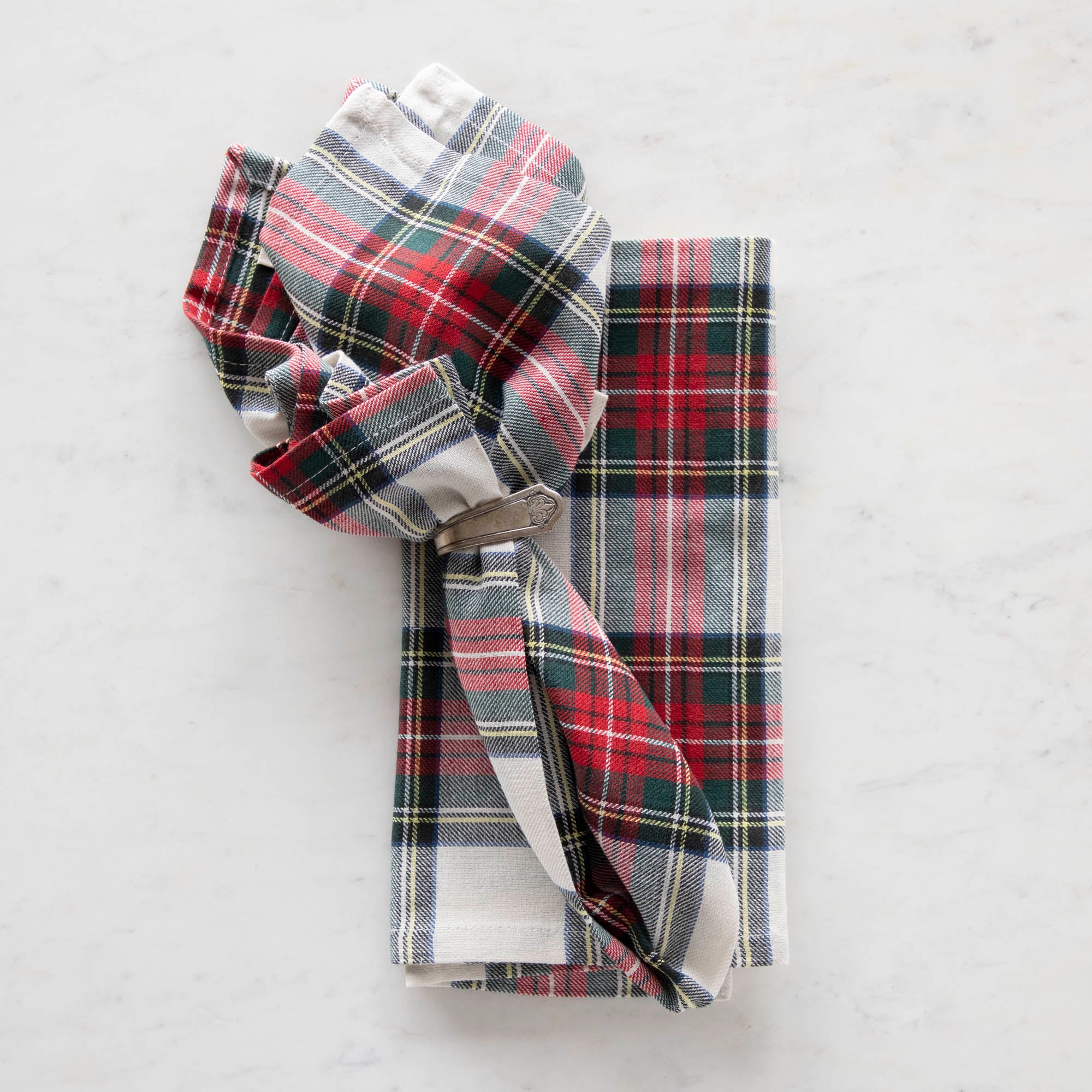 Aberdeen Plaid Napkins - Premium Cotton Table Napkins for Dining, Parties & Home Decor - Set of 12 (Red/Black Checkered) - Perfect for Thanksgiving, Christmas & Everyday Use