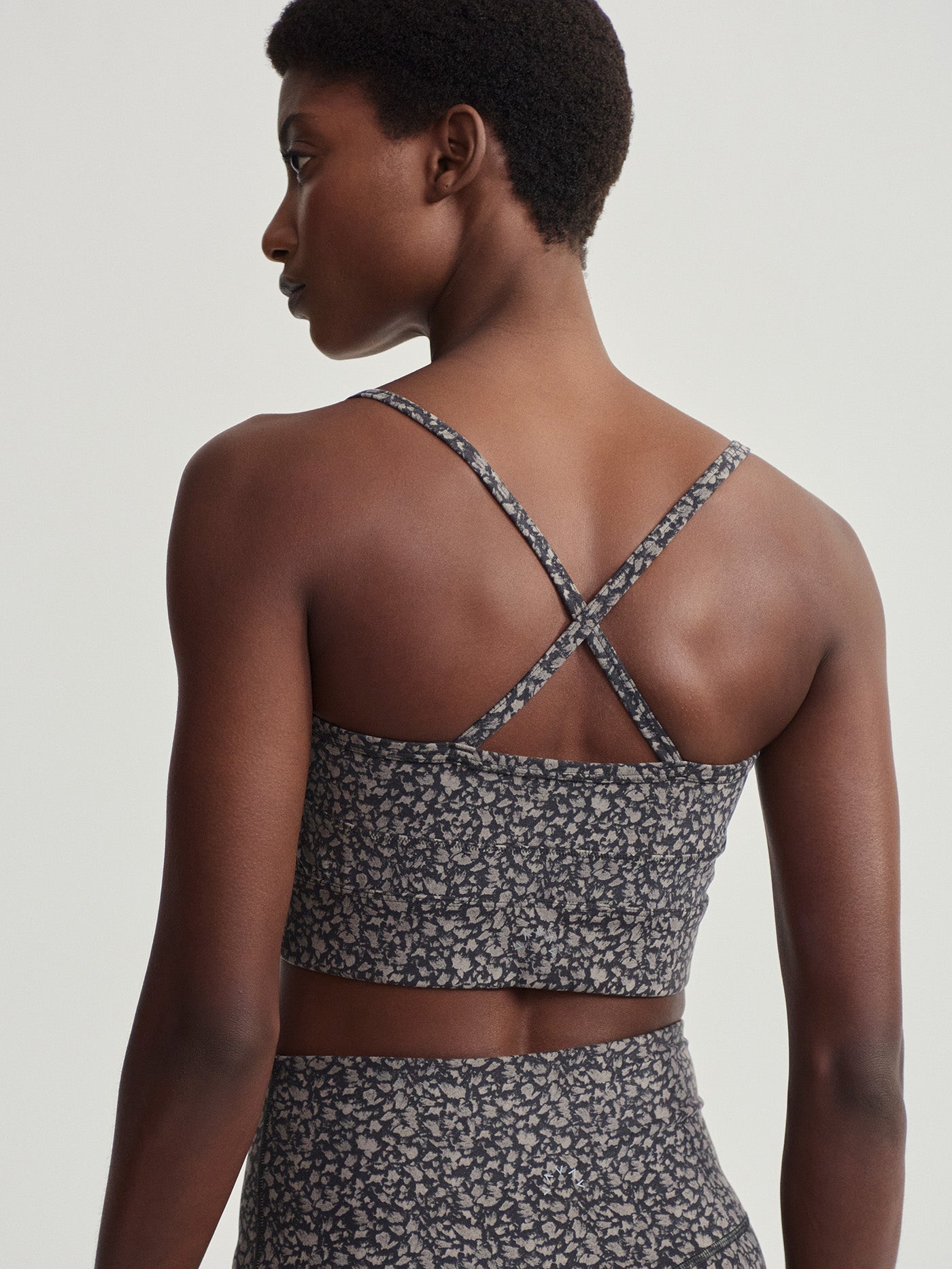 Varley Move Irena Bra - Twilight Feather | High-Performance Sports Bra for Women | Perfect for Yoga, Running & Gym Workouts