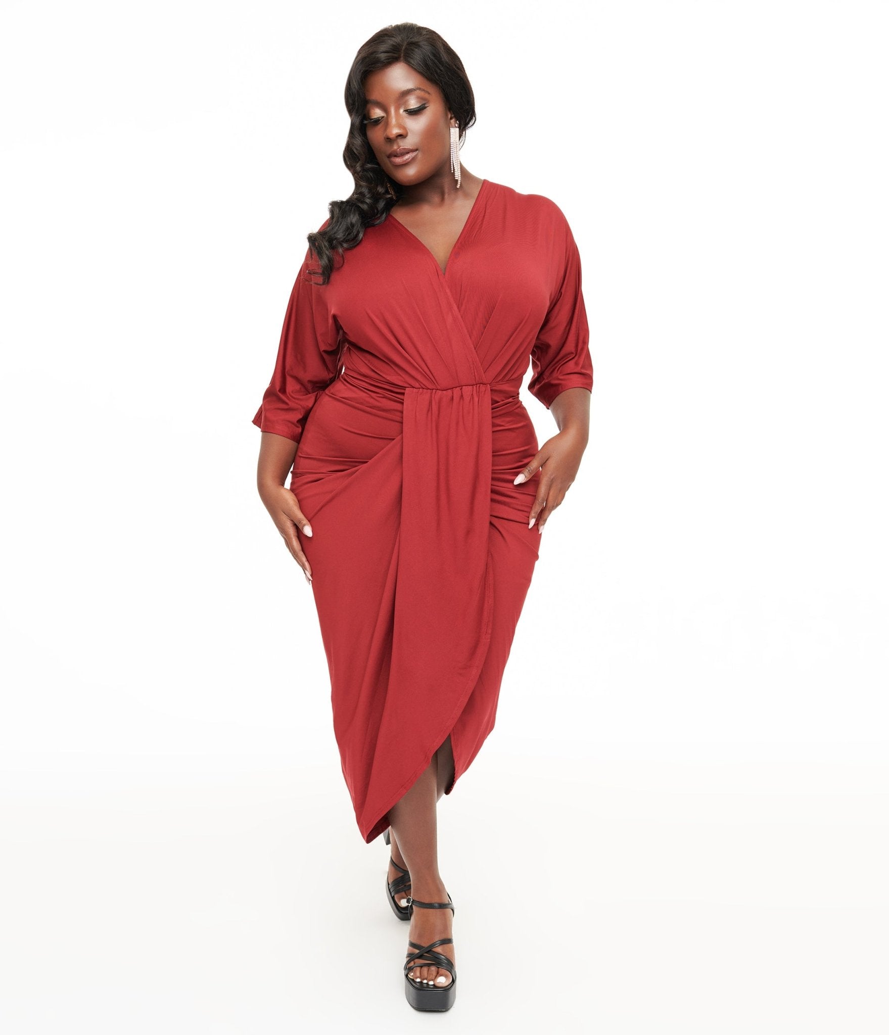 Plus Size Burgundy Ruched Wiggle Dress for Women - Elegant Bodycon Midi Dress for Curvy Figures | Perfect for Cocktail Parties, Date Nights & Special Occasions
