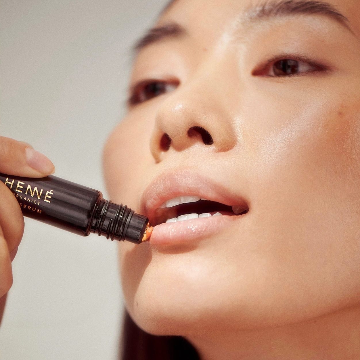 Henne Organics Lip Serum - Hydrating & Plumping Lip Treatment for Dry, Chapped Lips | Perfect for Daily Use & Nighttime Lip Care