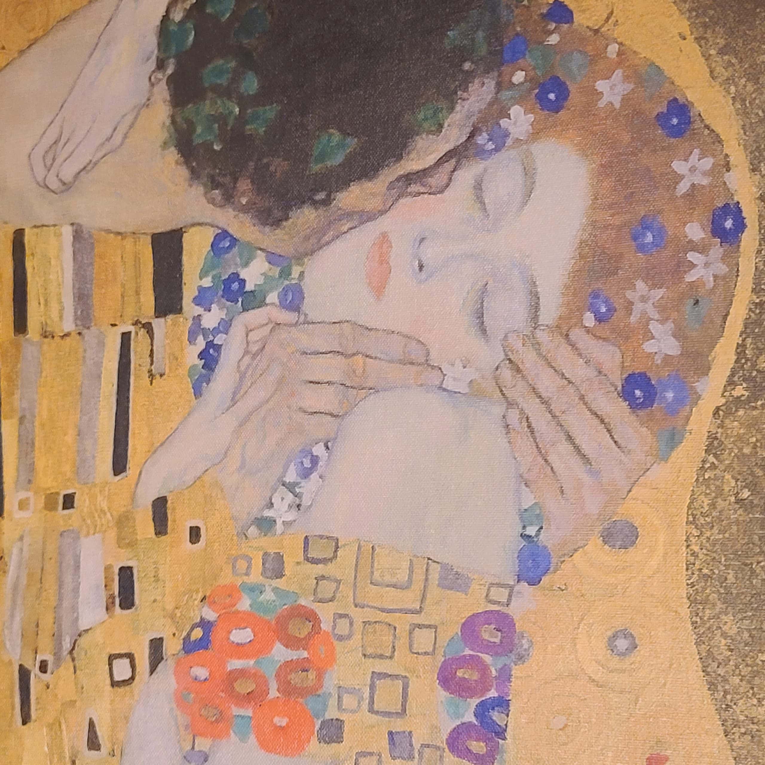 The Kiss - Romantic Wall Art Decor for Bedroom, Living Room & Office - Perfect Gift for Couples, Anniversaries & Valentine's Day