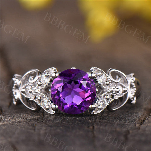 Vintage Art Deco Amethyst Engagement Ring - Round Cut Purple Gemstone Floral Wedding Band in White Gold for Bridal, Anniversary & Special Occasions