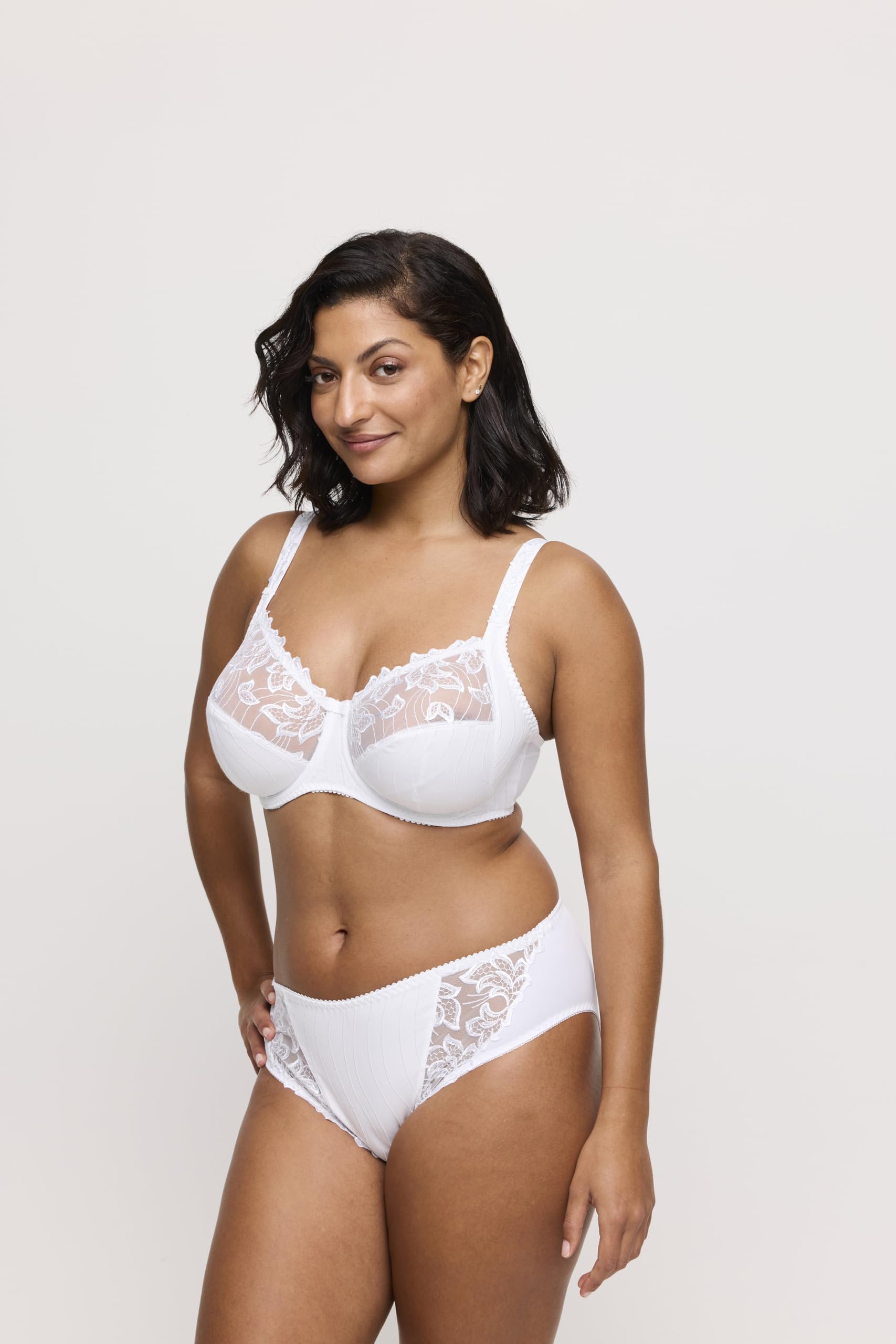 PrimaDonna Deauville Side Support Bra 38D White - Full Coverage Comfort for Everyday Wear & Special Occasions