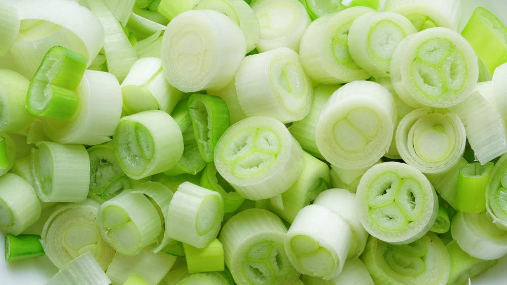Evergreen Bunching Nebuka Onion Seeds for Planting - 500+ Heirloom Non-GMO Seeds (Allium fistulosum) by Isla's Garden Seeds - Perfect for Home Gardens, Urban Farming & Fresh Cooking