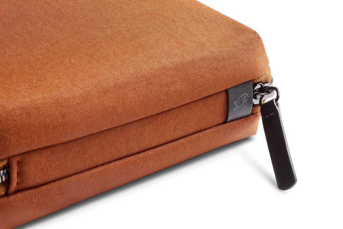 Bellroy Compact Tech Organizer - Slim Travel Cable Pouch for Phones, Chargers & Accessories | Perfect for Business Trips & Daily Commute