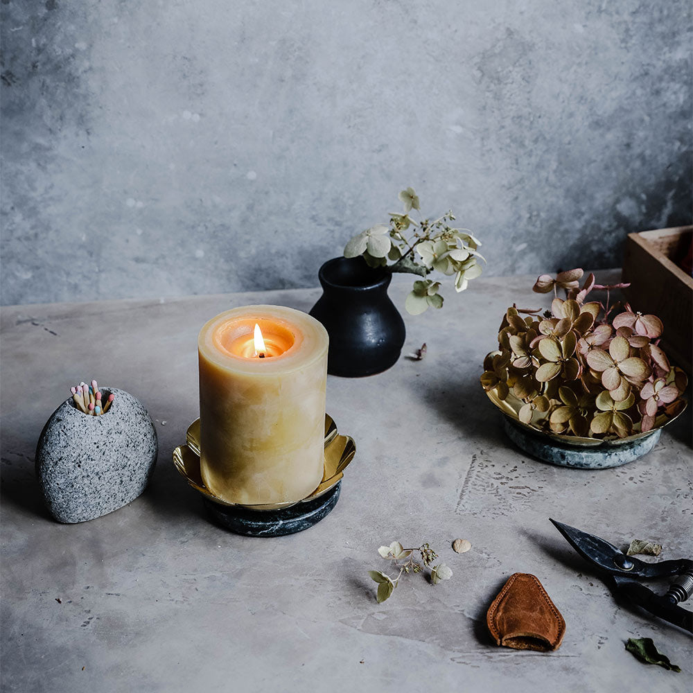 Elegant Dark Ceramic Bloom Vase for Home Decor - Perfect for Floral Arrangements, Wedding Centerpieces & Living Room Accents