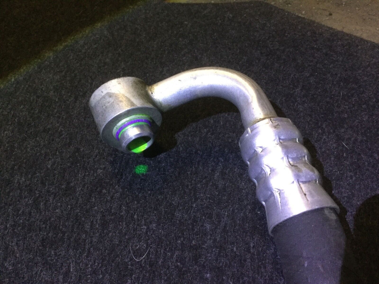 2002 2003 2004 2005 Volkswagen Passat 1.8L B5 AC Hose Line Pipe 3B0260704N OEM D23 - Perfect for AC System Repair & Maintenance