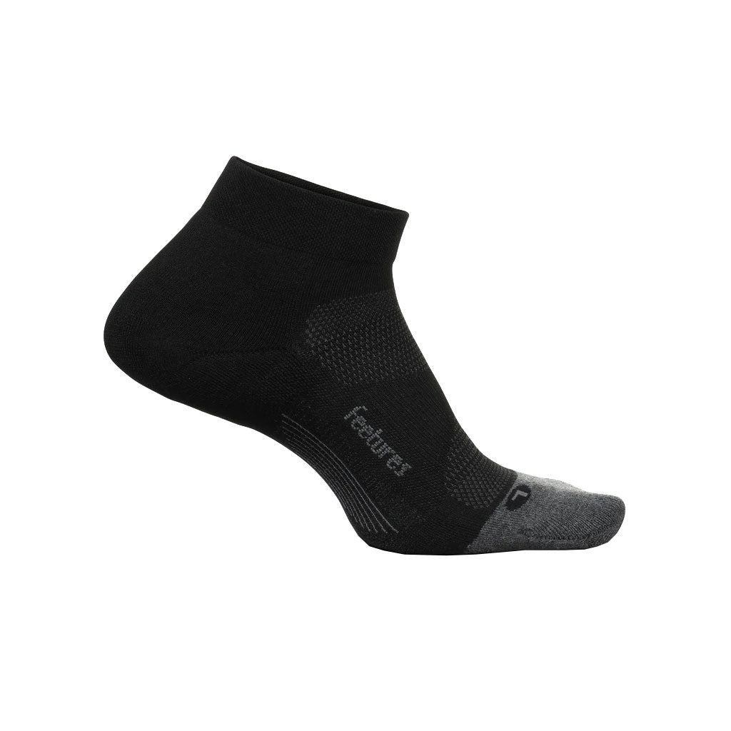 Feetures Elite Max Cushion Unisex Low Cut Running Socks - Ultra Comfortable Athletic Socks for Men & Women - Perfect for Marathon, Hiking & Workout
