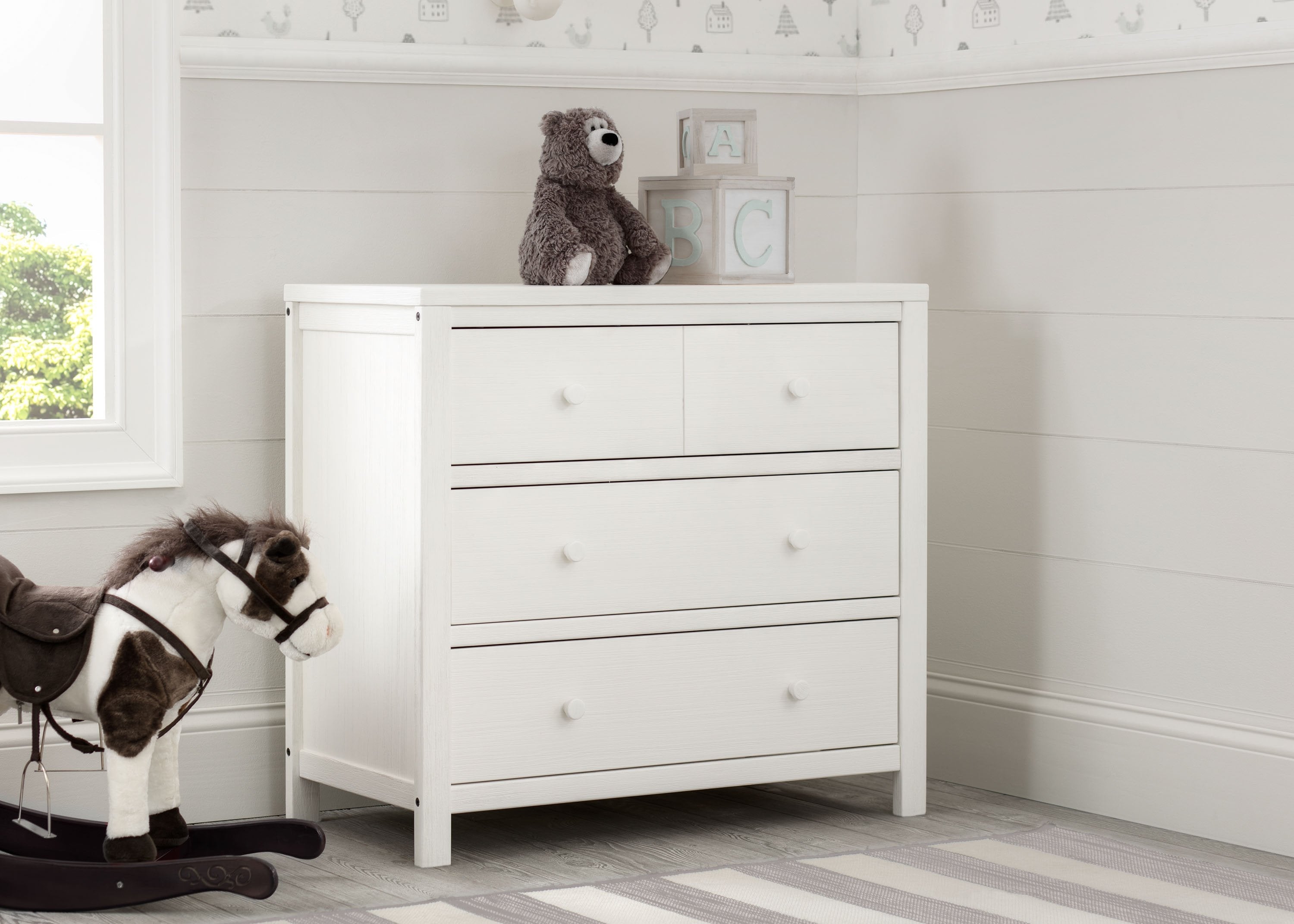 Cambridge 3-Drawer Wooden Dresser for Bedroom - Sturdy Storage Chest with Smooth Gliding Drawers | Perfect for Bedroom Organization, Guest Room, or Nursery Furniture