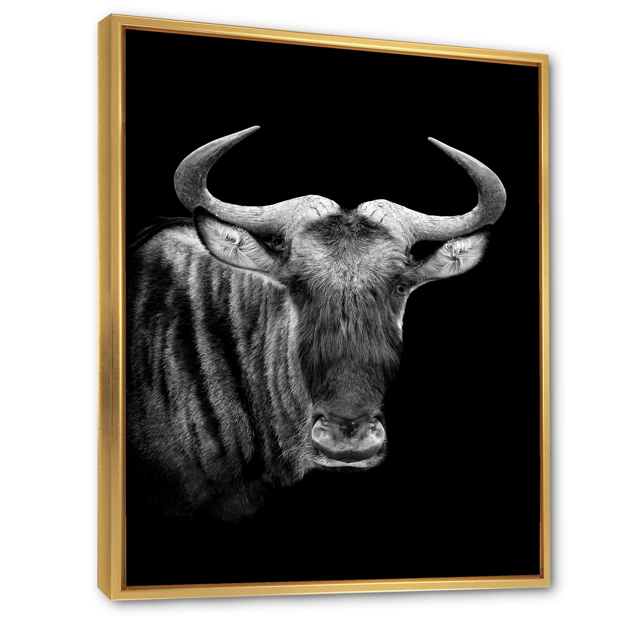 DesignQ Monochrome Wildebeest Portrait - Farmhouse Framed Canvas Wall Art Print for Living Room, Bedroom & Office Decor
