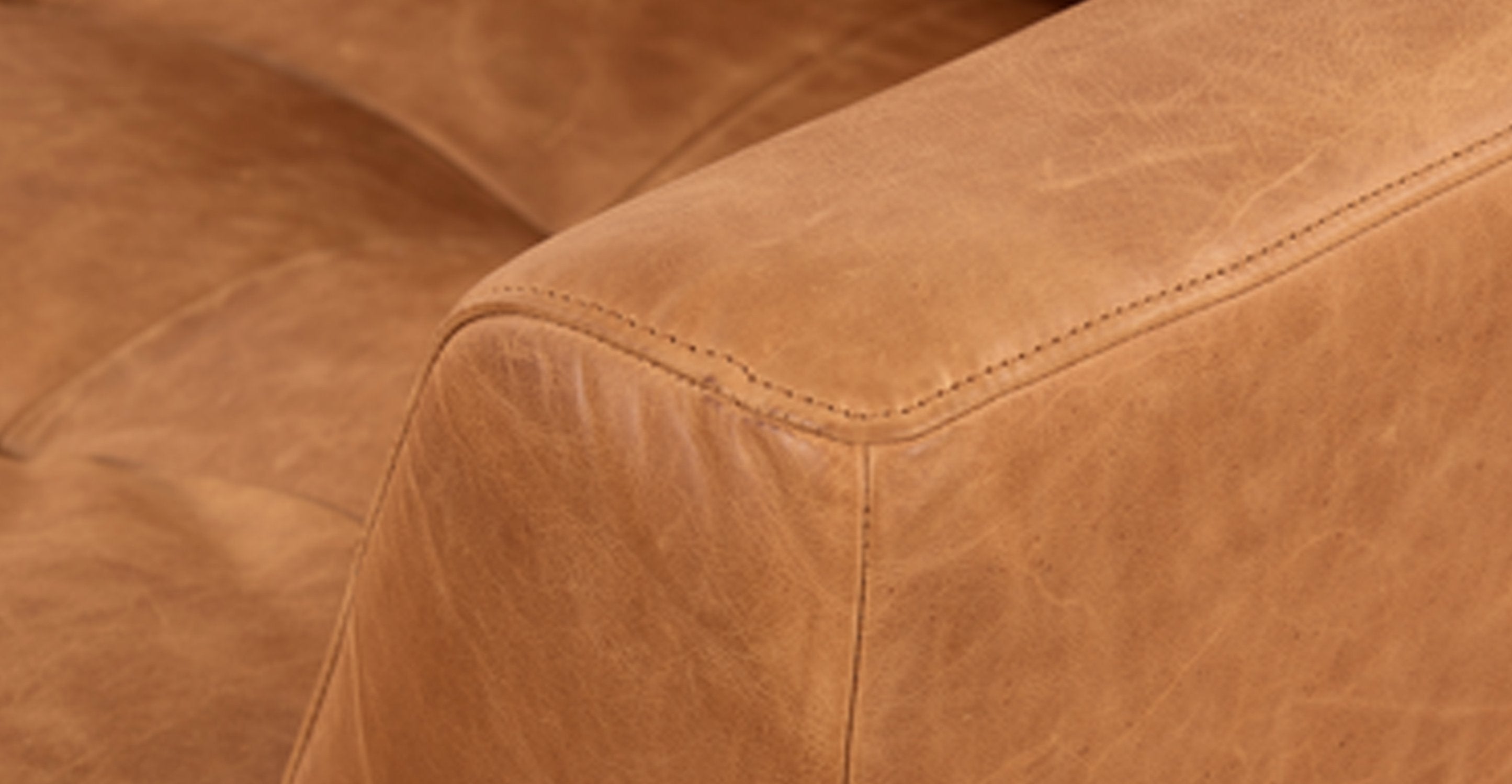 Calle Lounge Chair - Modern Accent Chair for Living Room, Bedroom, or Office - Comfortable Reading & Relaxation Chair with Sturdy Frame