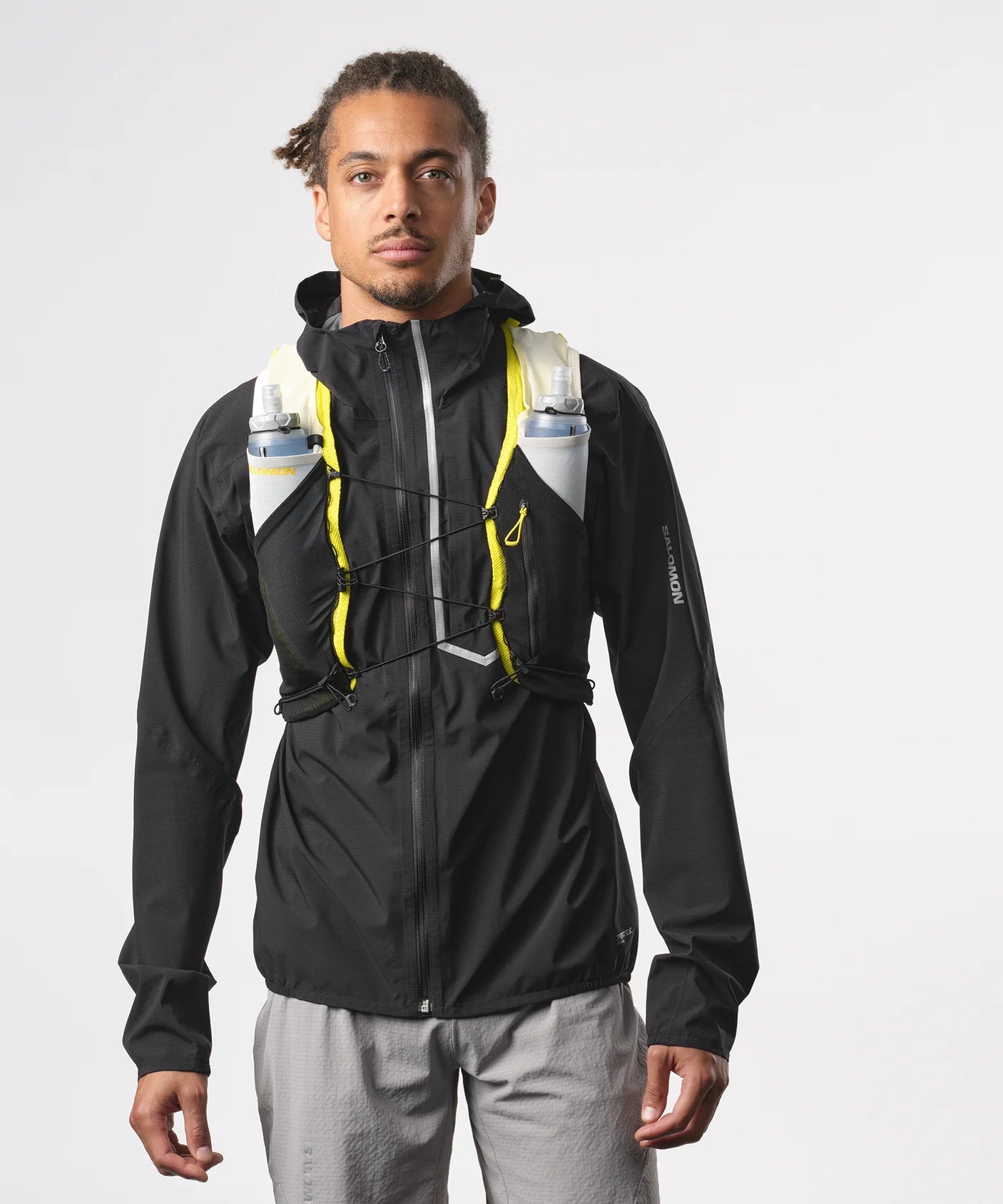 Adv Skin 5 Hydration Pack with Included Flasks - Unisex Running Vest for Trail Runners & Outdoor Enthusiasts - Perfect for Hiking, Marathon Training and Adventure Sports