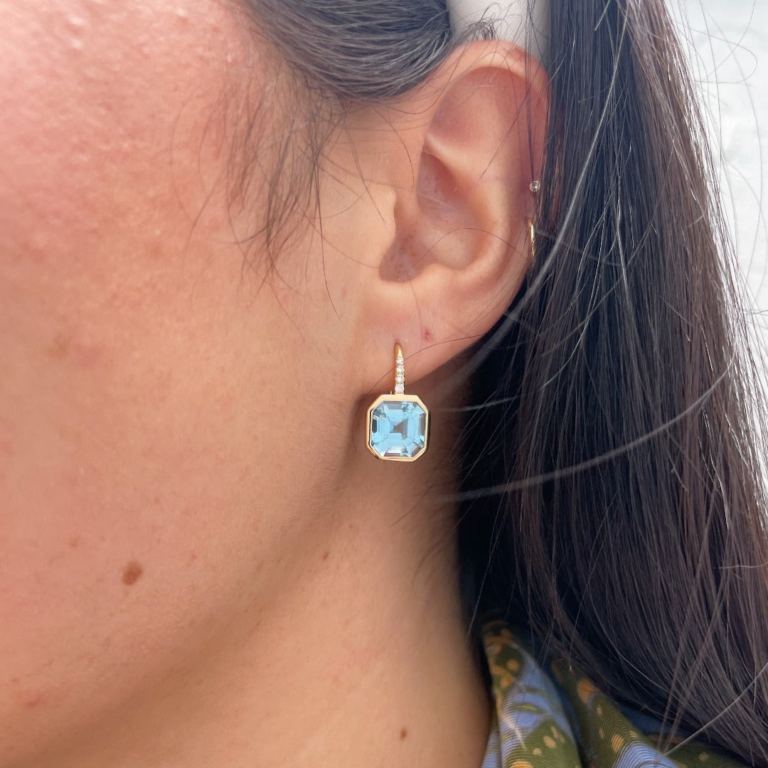 Goshwara Asscher Cut Blue Topaz & Diamond 18K Yellow Gold Earrings | Luxury Dangle Earrings for Women | Perfect for Weddings, Parties & Special Occasions