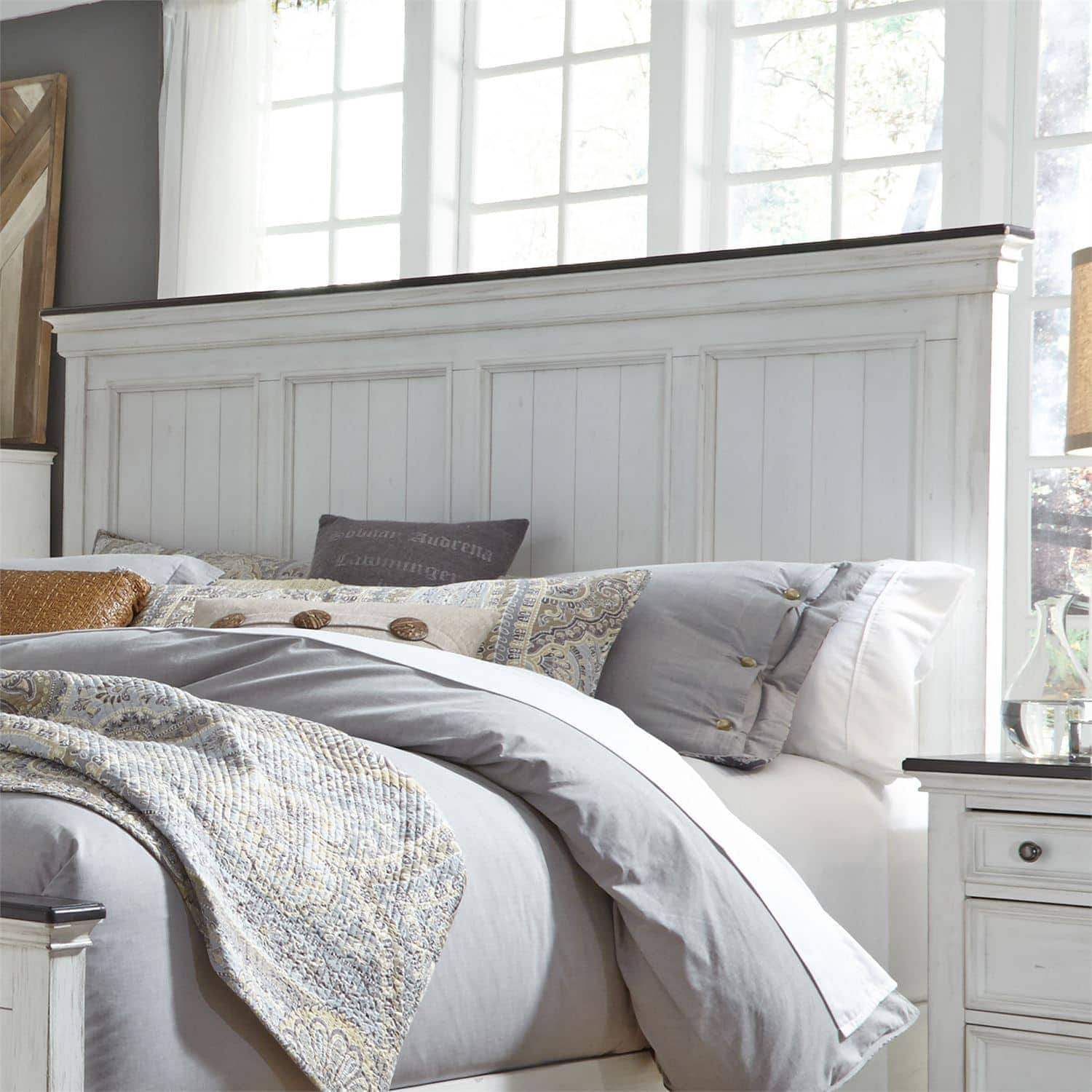 Stylish Two-Tone Bedroom Furniture Set - Modern Bed Frame, Nightstand & Dresser - Perfect for Master Bedroom or Guest Room Decor