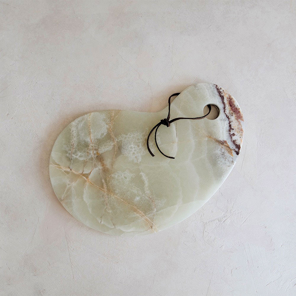 Premium Green Onyx Hanging Serving Board - Elegant Cheese & Charcuterie Display for Entertaining - Perfect for Wine Parties, Kitchen Decor & Gift Giving