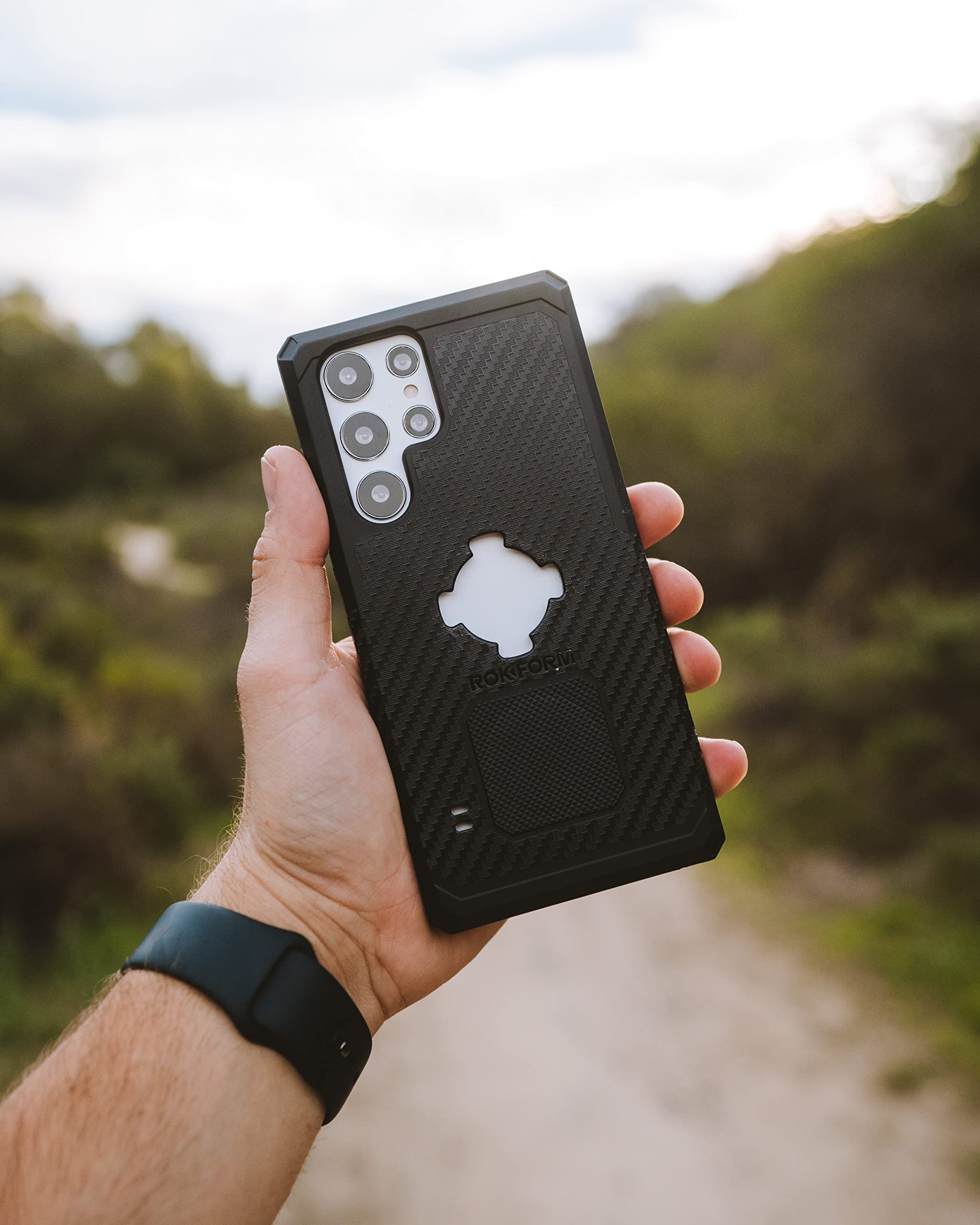 Rokform Galaxy S21 Ultra 5G Magnetic Case - Military Grade Rugged, Twist Lock Protective Armor, Drop Tested, Black - Perfect for Outdoor Adventures and Daily Protection