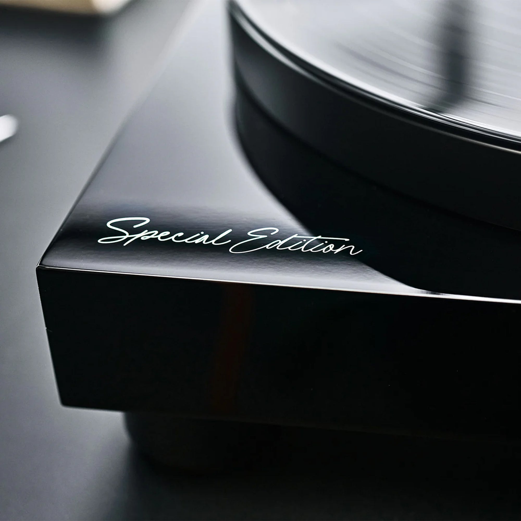 Argon TT-4 Special Edition Turntable - High Fidelity Vinyl Record Player with Premium Sound Quality | Perfect for Home Audio, DJing & Music Enthusiasts