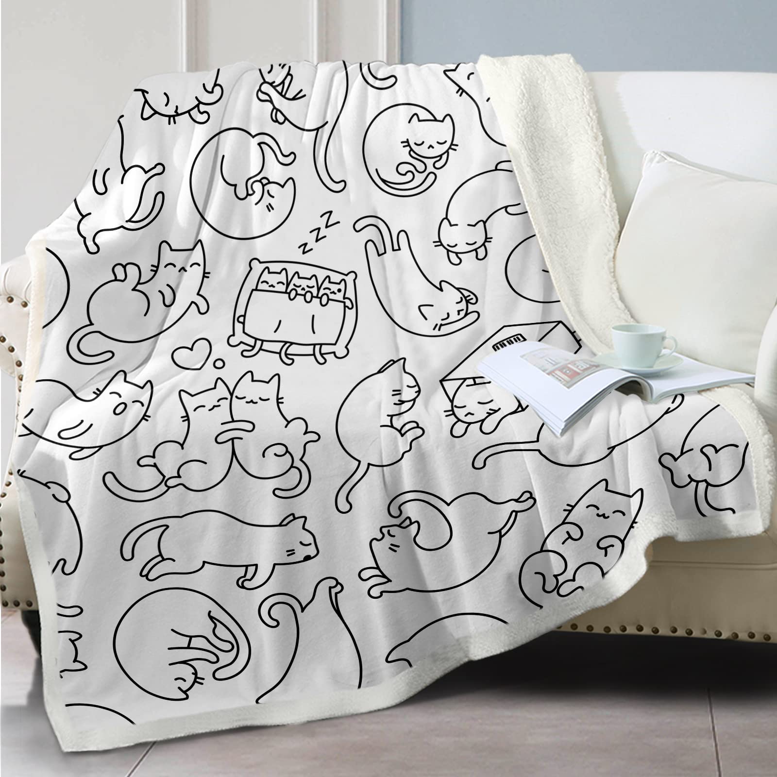 SOULZZZ Mini Cats Pattern Throw Blanket - Super Soft Sherpa Fleece Blanket with Animal Print - Fluffy Plush Lightweight Cozy Blanket for Adults, Kids & Teens - Perfect for Sofa, Bed, Couch & Gift for Cat Lovers